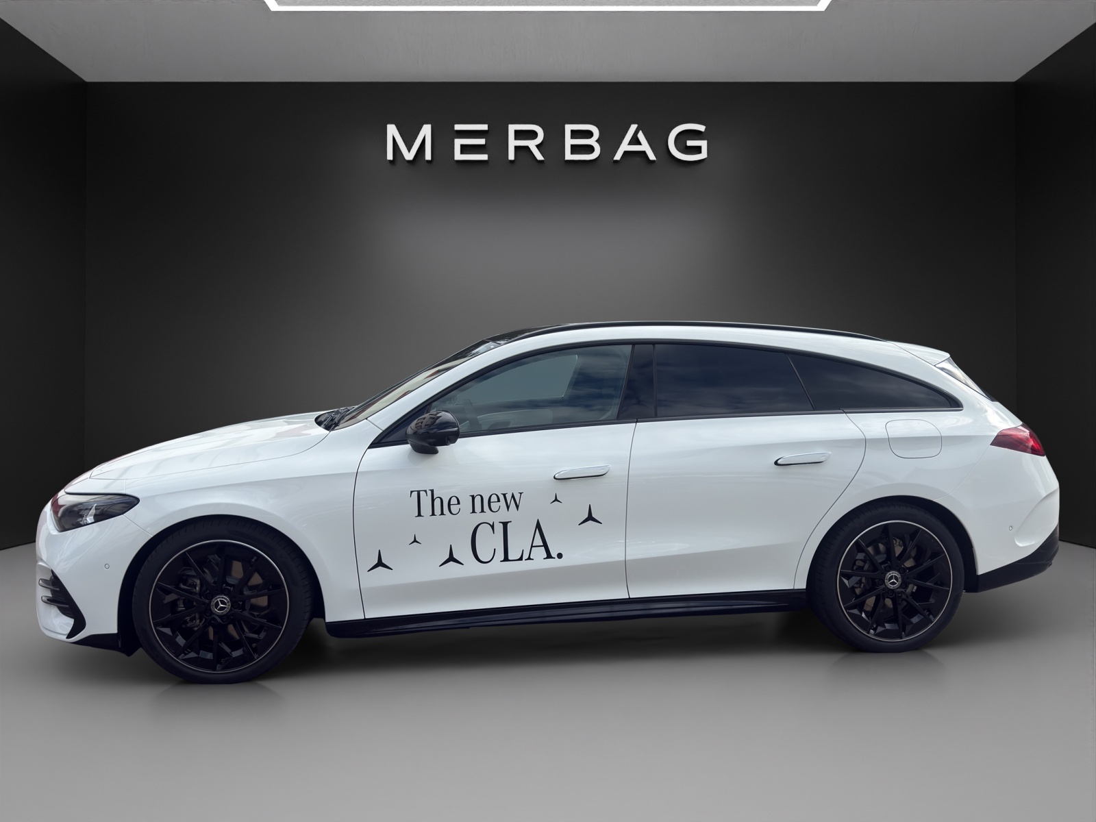 MERCEDES-BENZ CLA 220-image-3