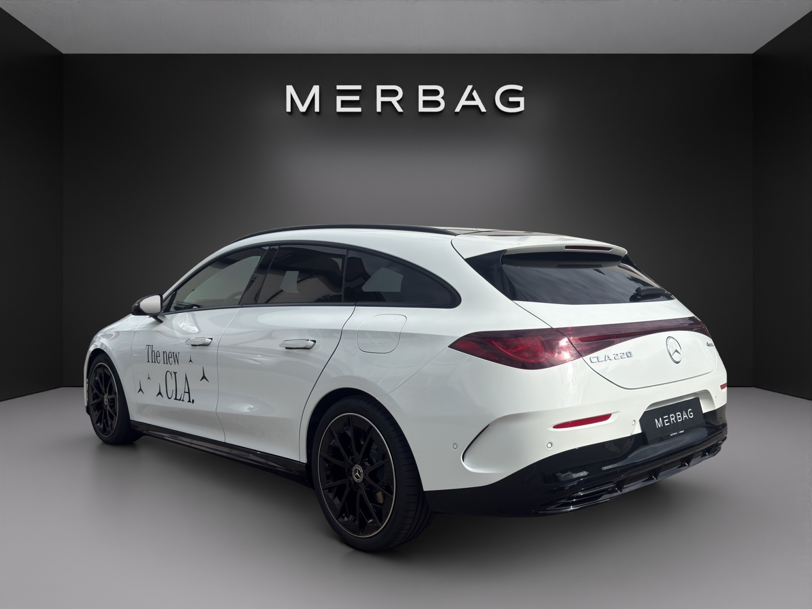 MERCEDES-BENZ CLA 220-image-4