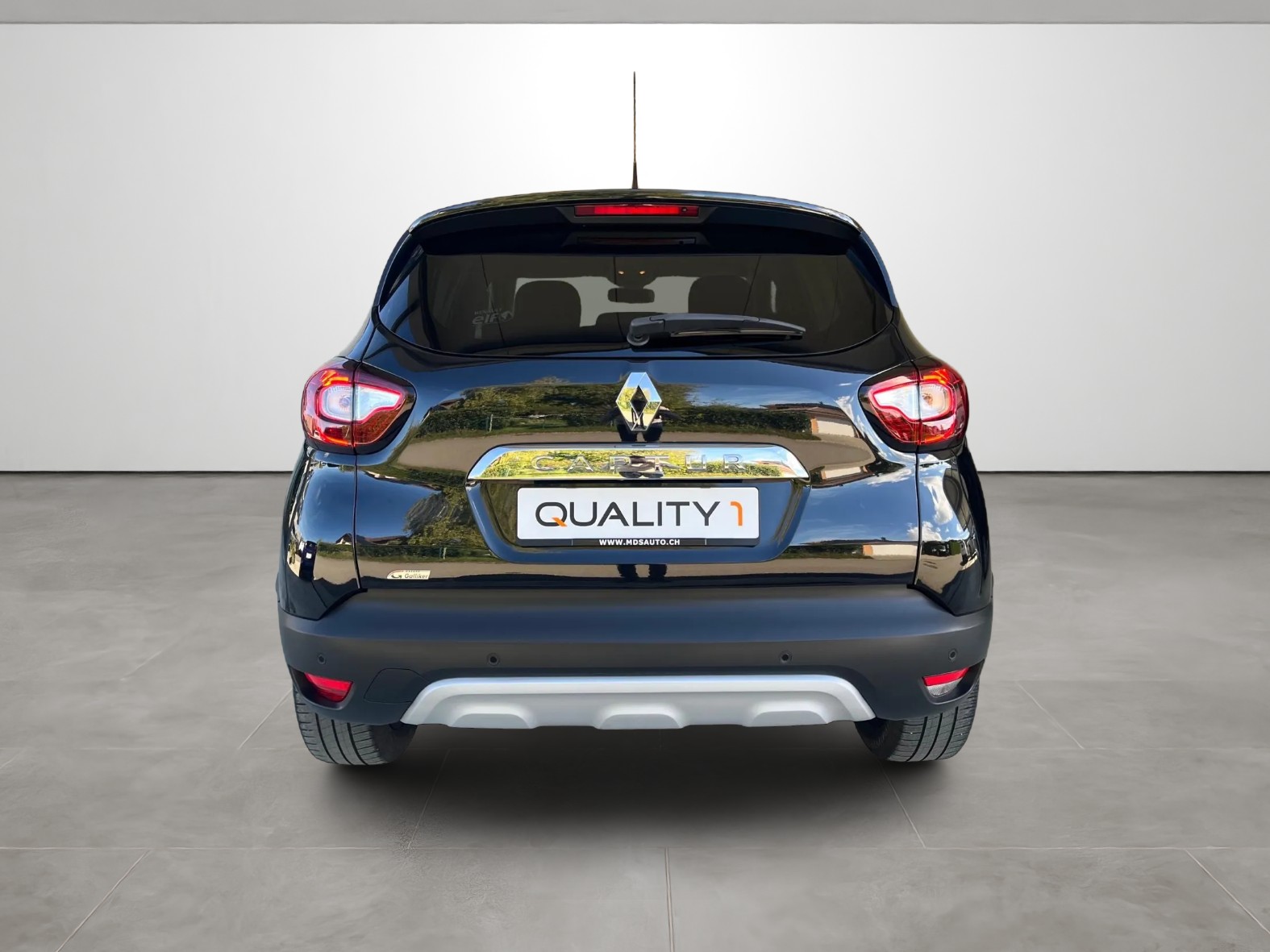 RENAULT Captur 1.3 T 16V Intens EDC-image-4