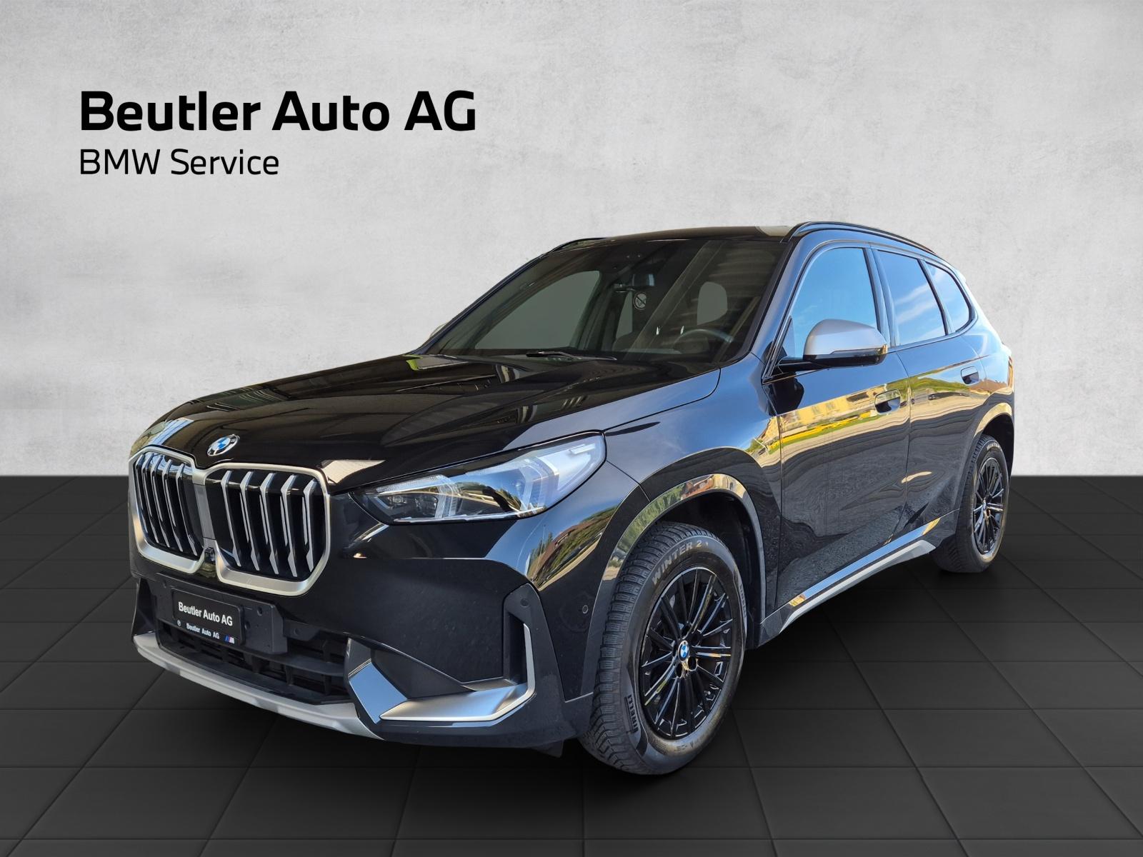 BMW X1 U11 23i xDrive paddles-image-0