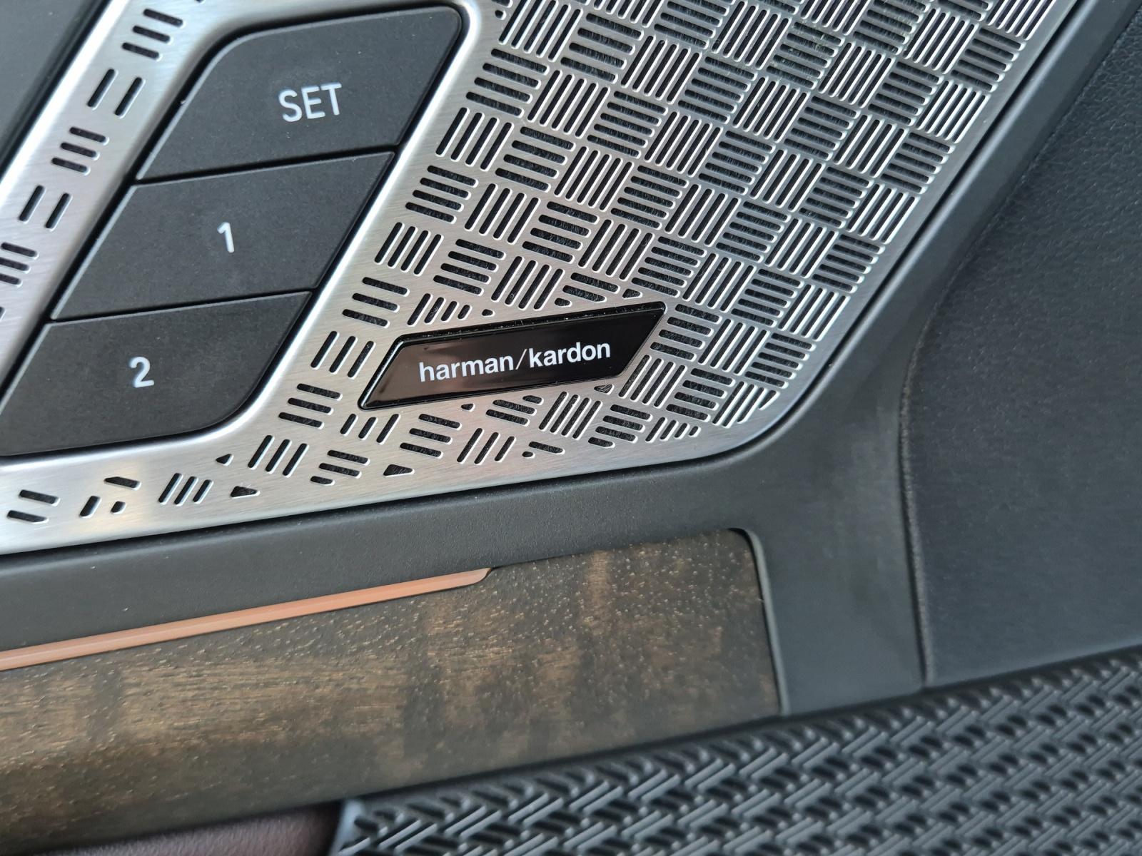 BMW X1 U11 23i xDrive paddles-image-7