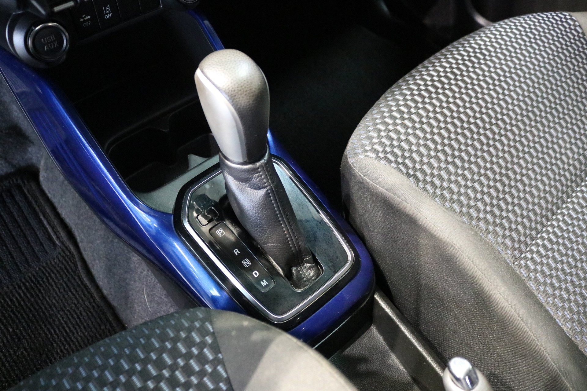 SUZUKI Ignis 1.2i Generation Hybrid-image-42