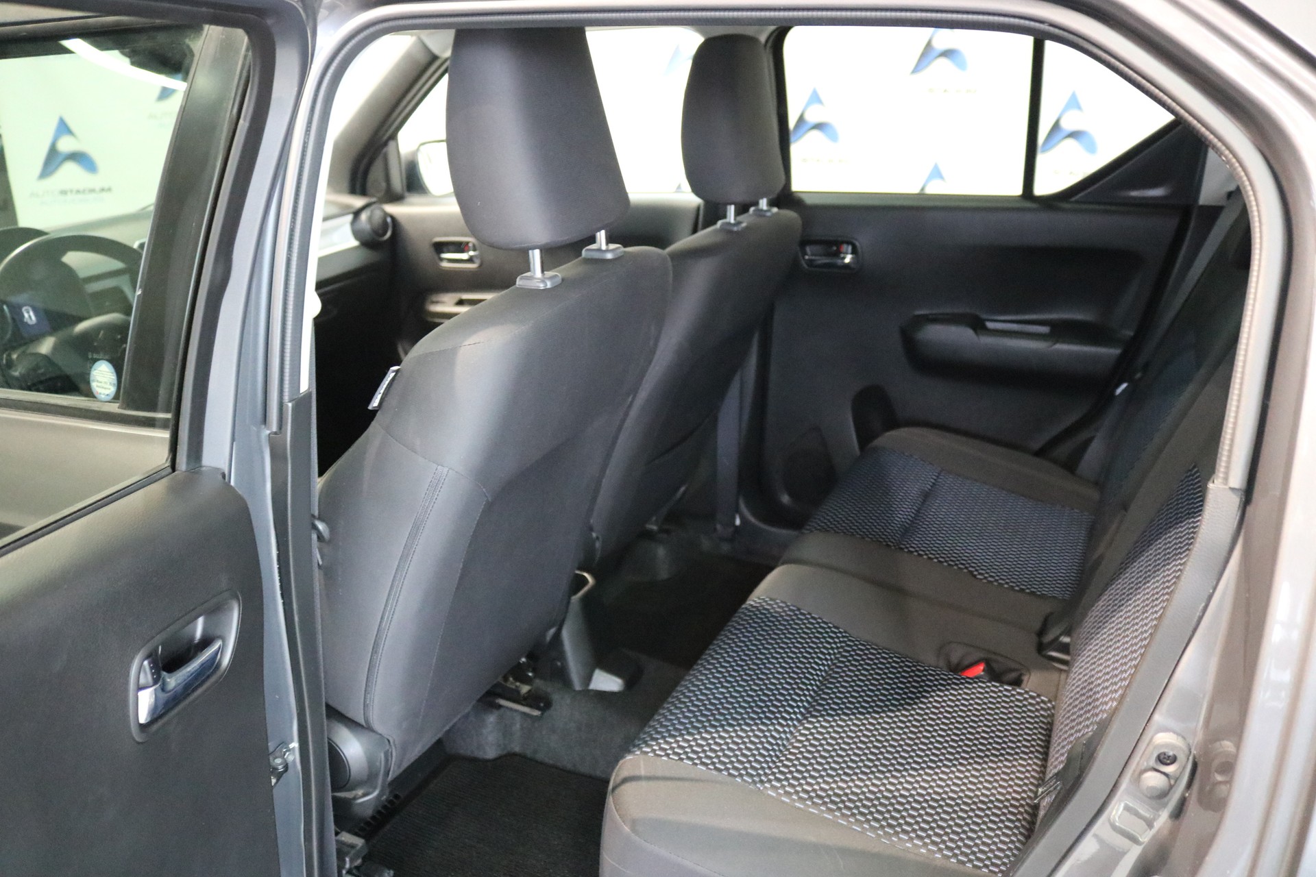 SUZUKI Ignis 1.2i Generation Hybrid-image-35