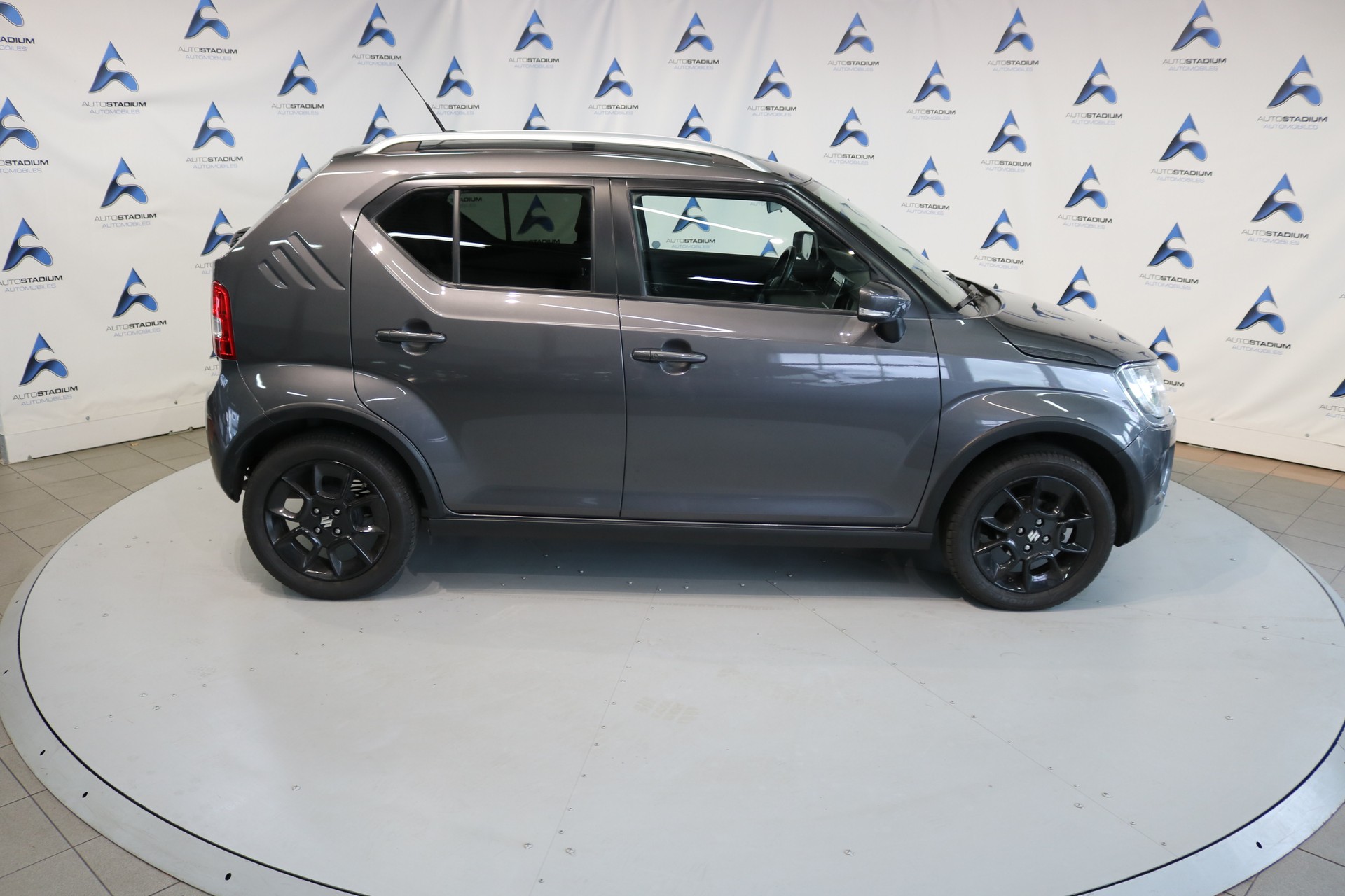SUZUKI Ignis 1.2i Generation Hybrid-image-25