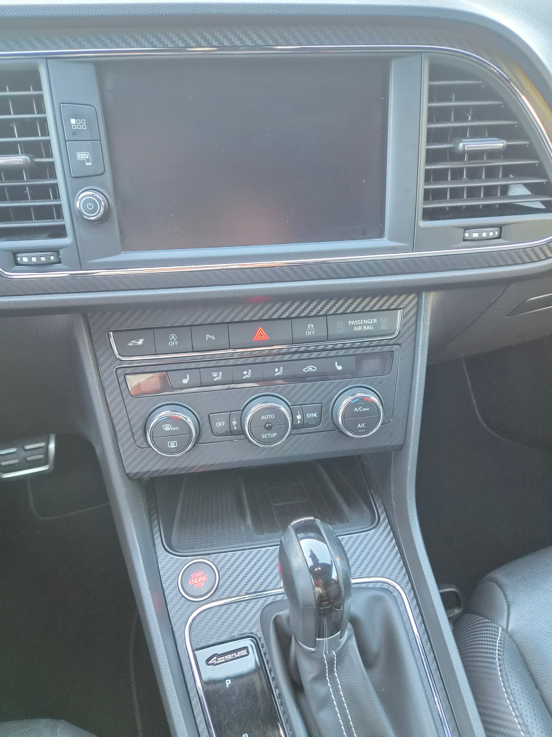 SEAT Leon ST 2.0 TSI Cupra 300 4 Drive DSG-image-8