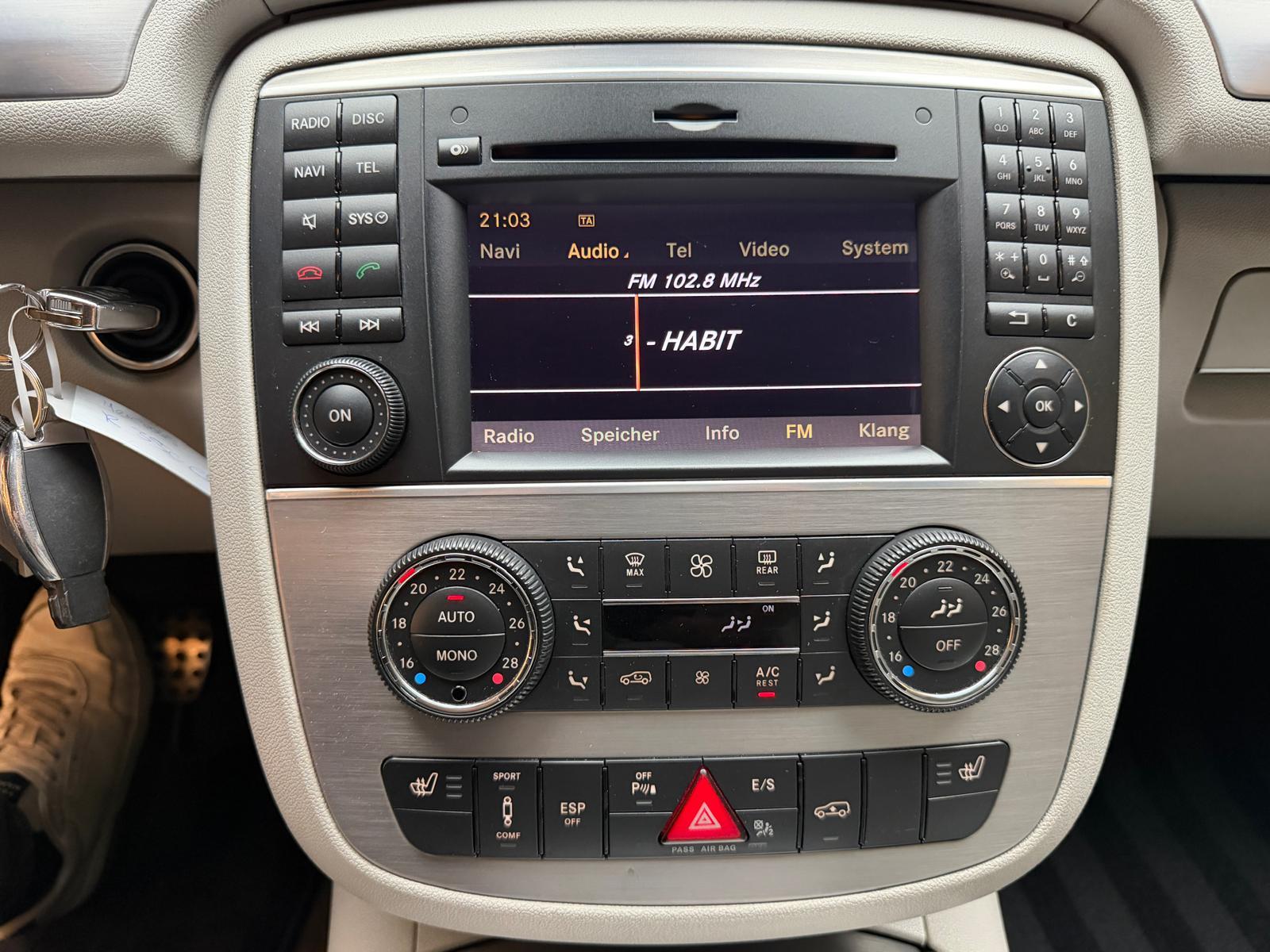 MERCEDES-BENZ R-Klasse W251 R 350 V6 CDI 4matic lang-image-25