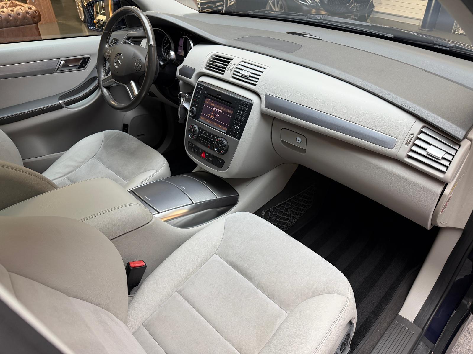 MERCEDES-BENZ R-Klasse W251 R 350 V6 CDI 4matic lang-image-14