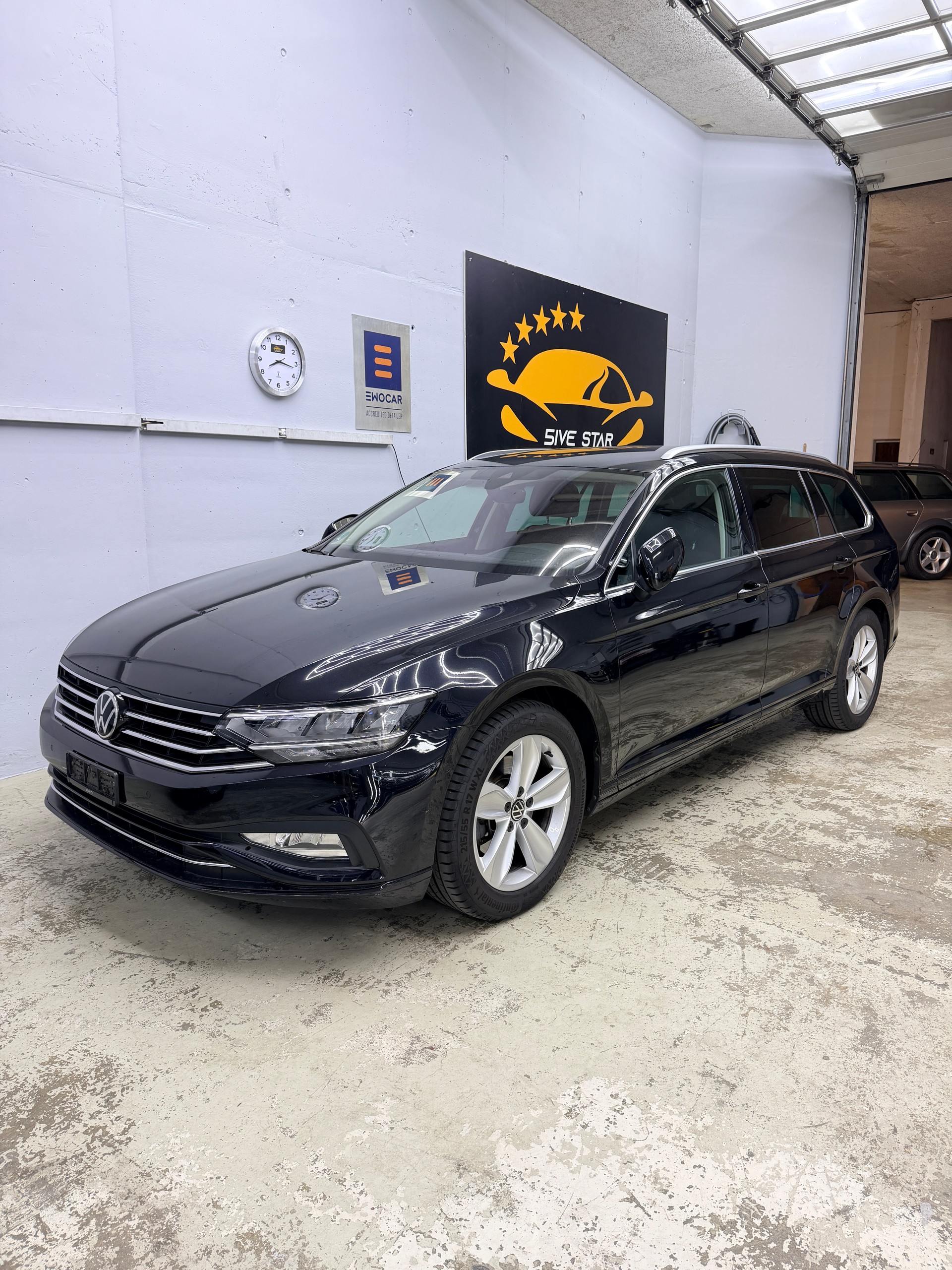 VW Passat 2.0 TDI BMT Business 4Motion DSG-image-0