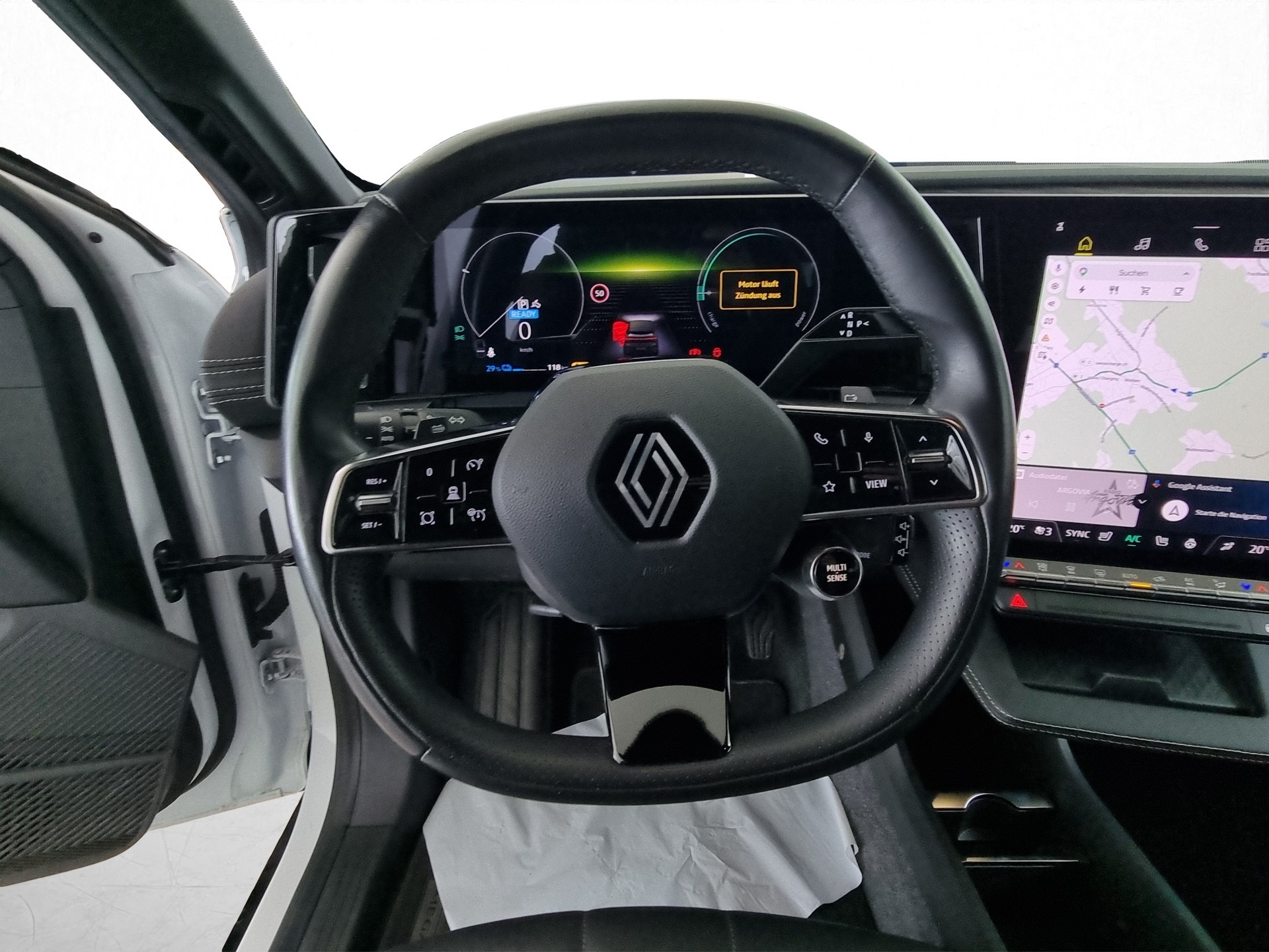 RENAULT Mégane E-Tech-image-8