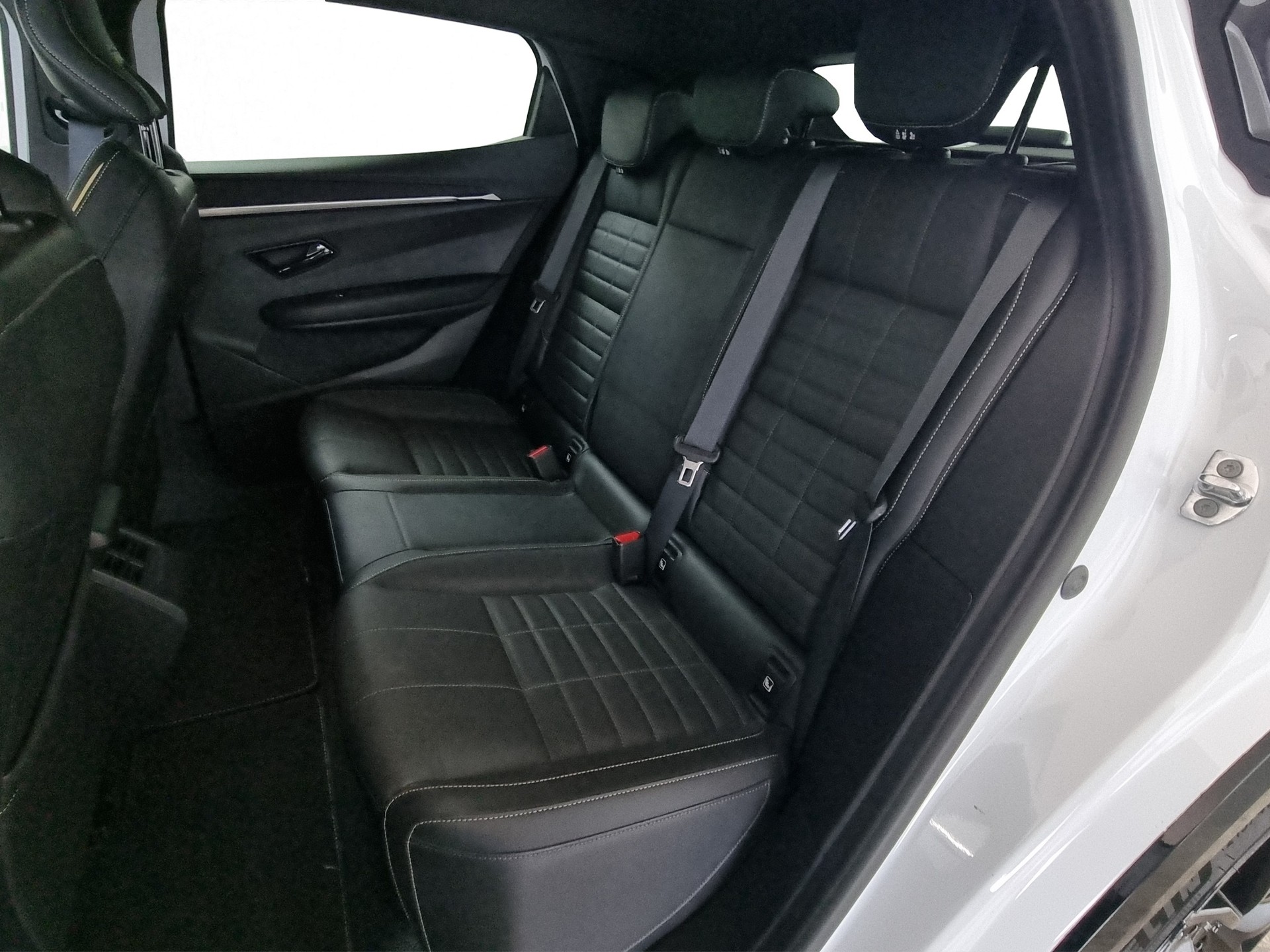 RENAULT Mégane E-Tech-image-6
