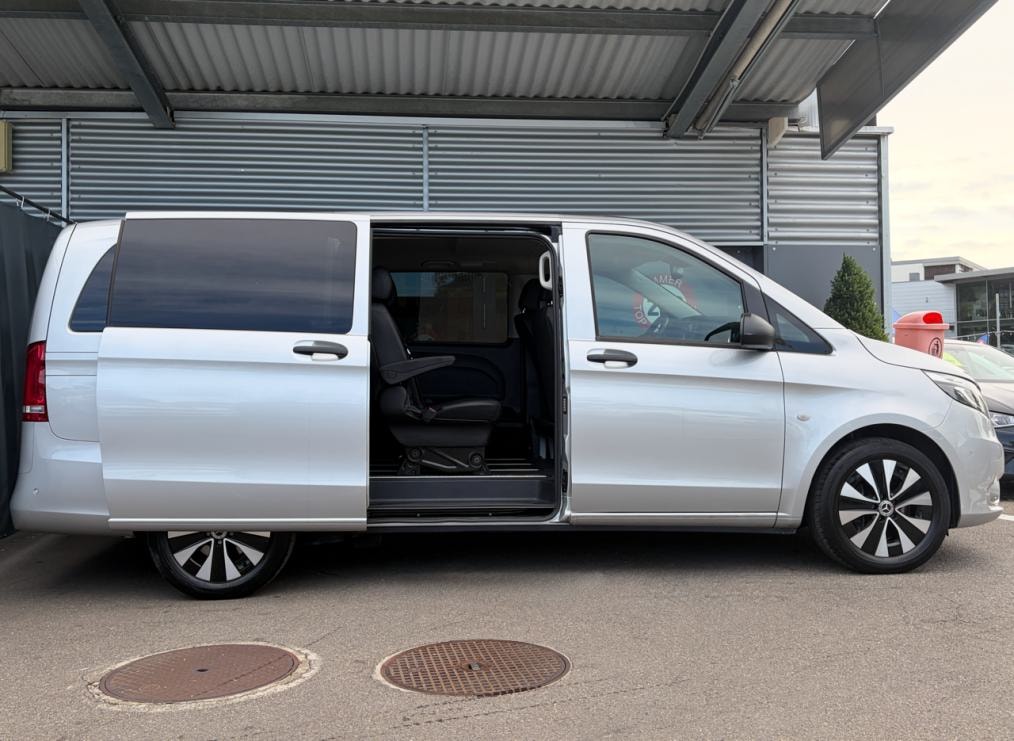 MERCEDES-BENZ Vito 116 CDI Lang Select Family Tourer 9G-Tronic-image-3
