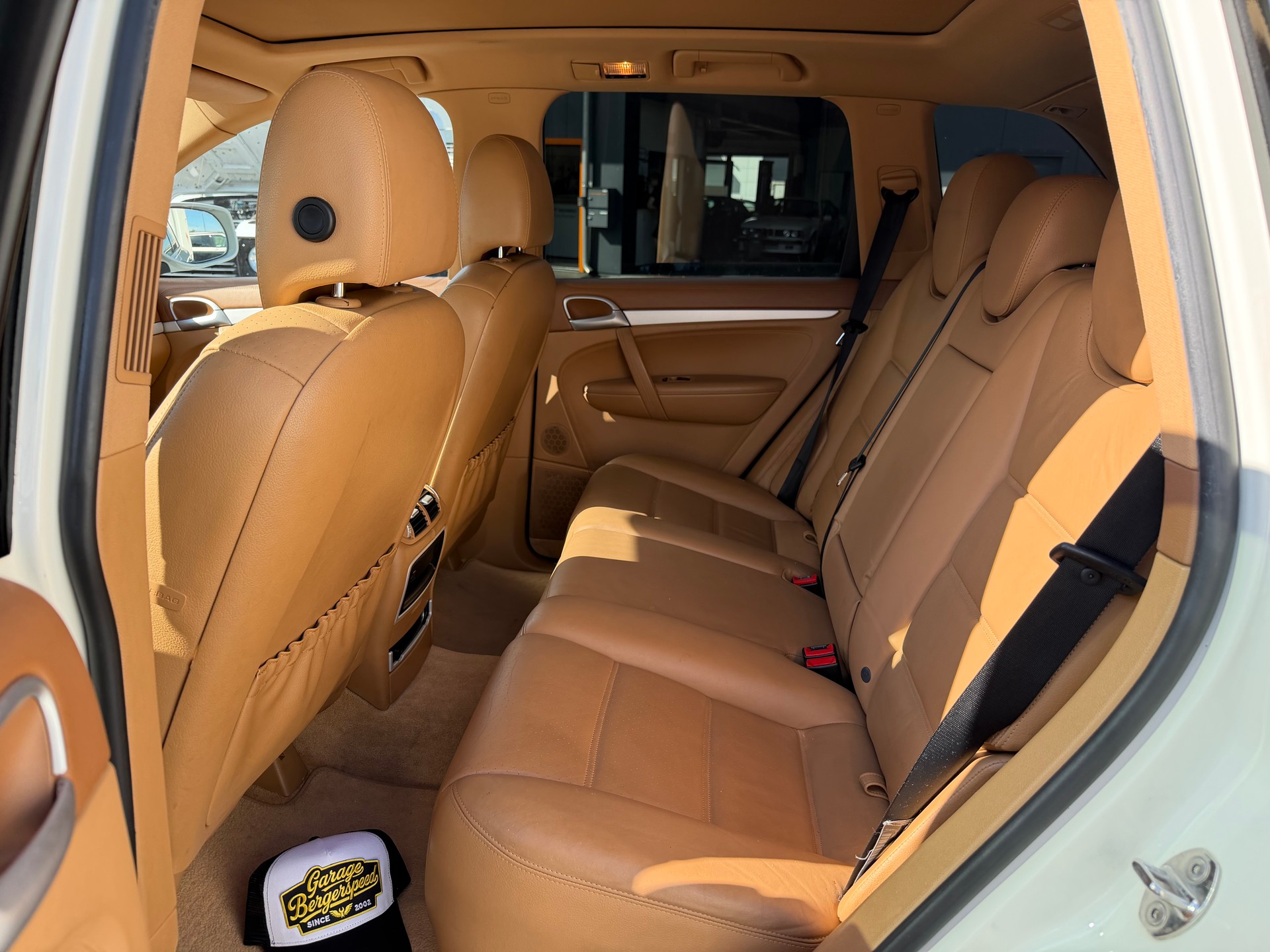 PORSCHE Cayenne S-image-6