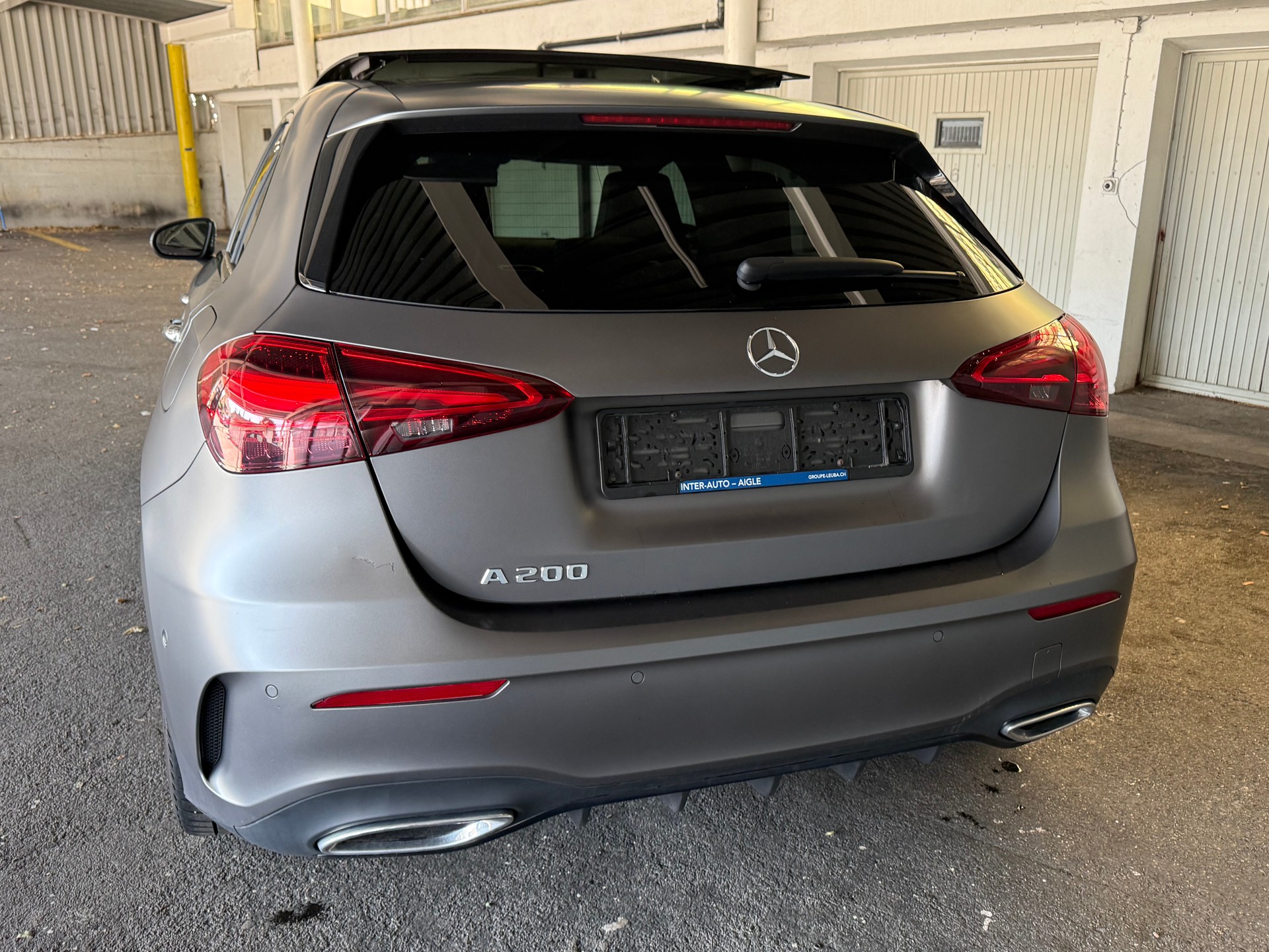 MERCEDES-BENZ A 200 Night Star 7G-DCT Amgline-image-5