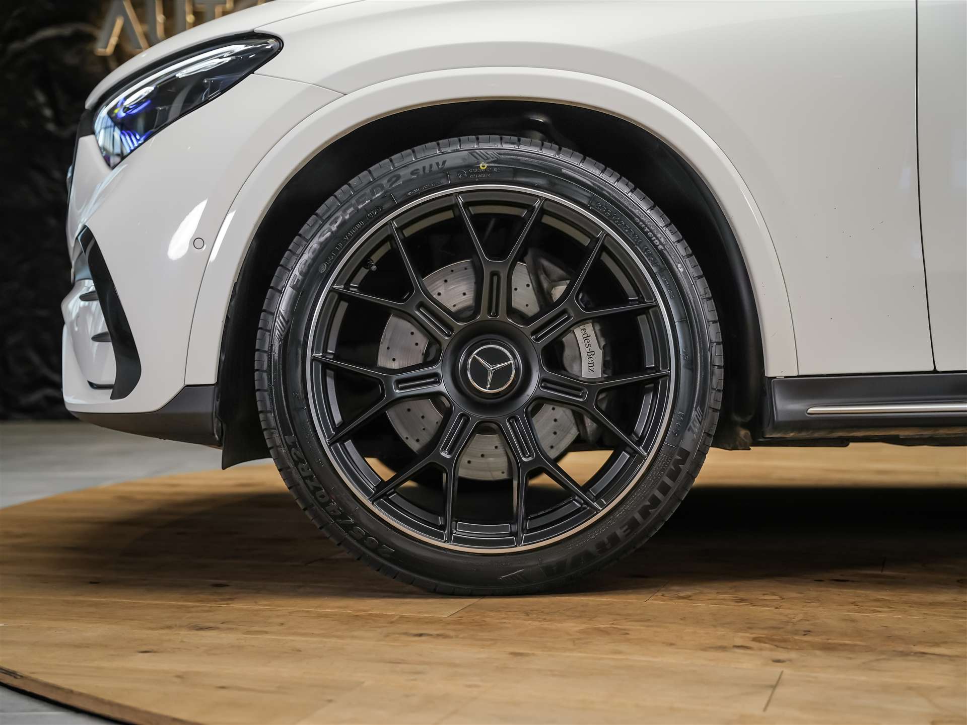 MERCEDES-BENZ GLC 300 4Matic AMG Line 9G-Tronic *Facelift*21" Felgen*Panorama*Lenkradheizung*-image-18