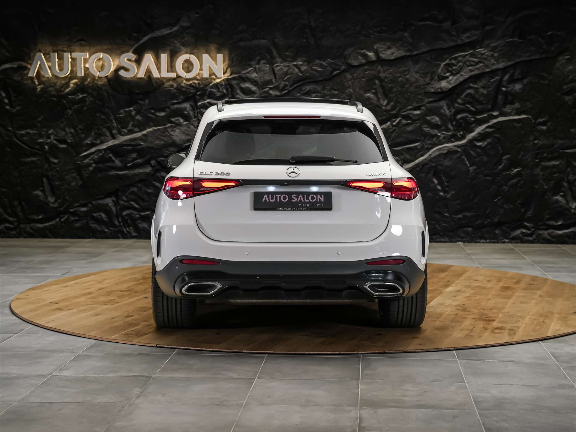 MERCEDES-BENZ GLC 300 4Matic AMG Line 9G-Tronic *Facelift*21" Felgen*Panorama*Lenkradheizung*-image-4
