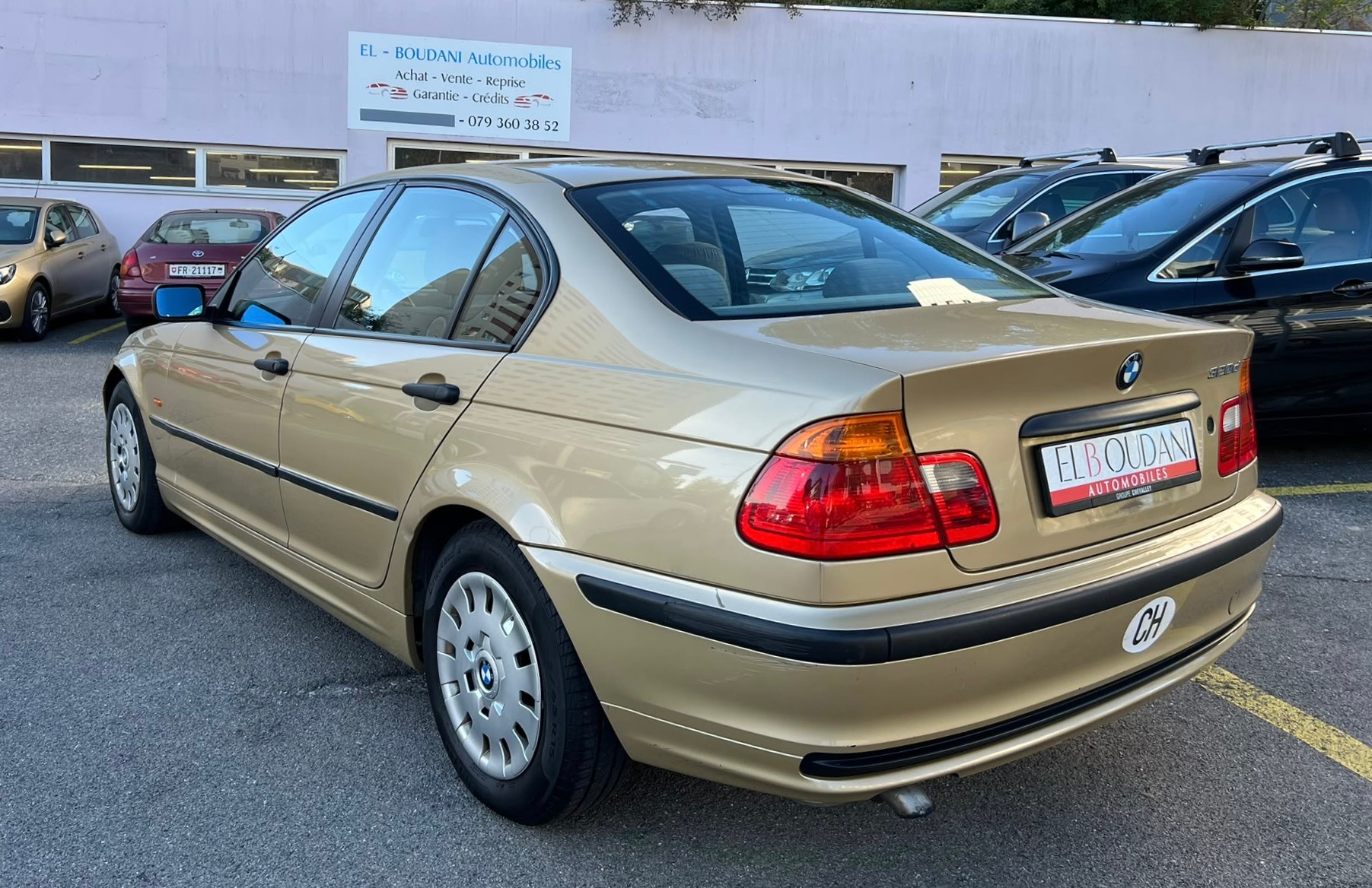 BMW 320d-image-5