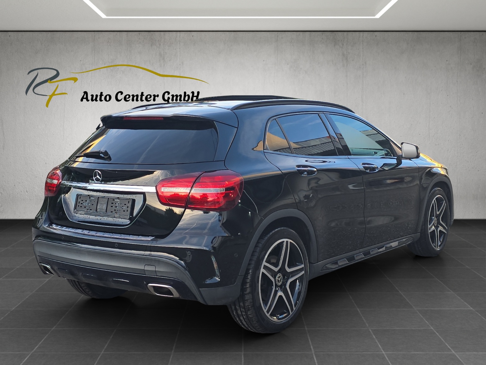 MERCEDES-BENZ GLA 250 AMG Line 4Matic 7G-DCT-image-6