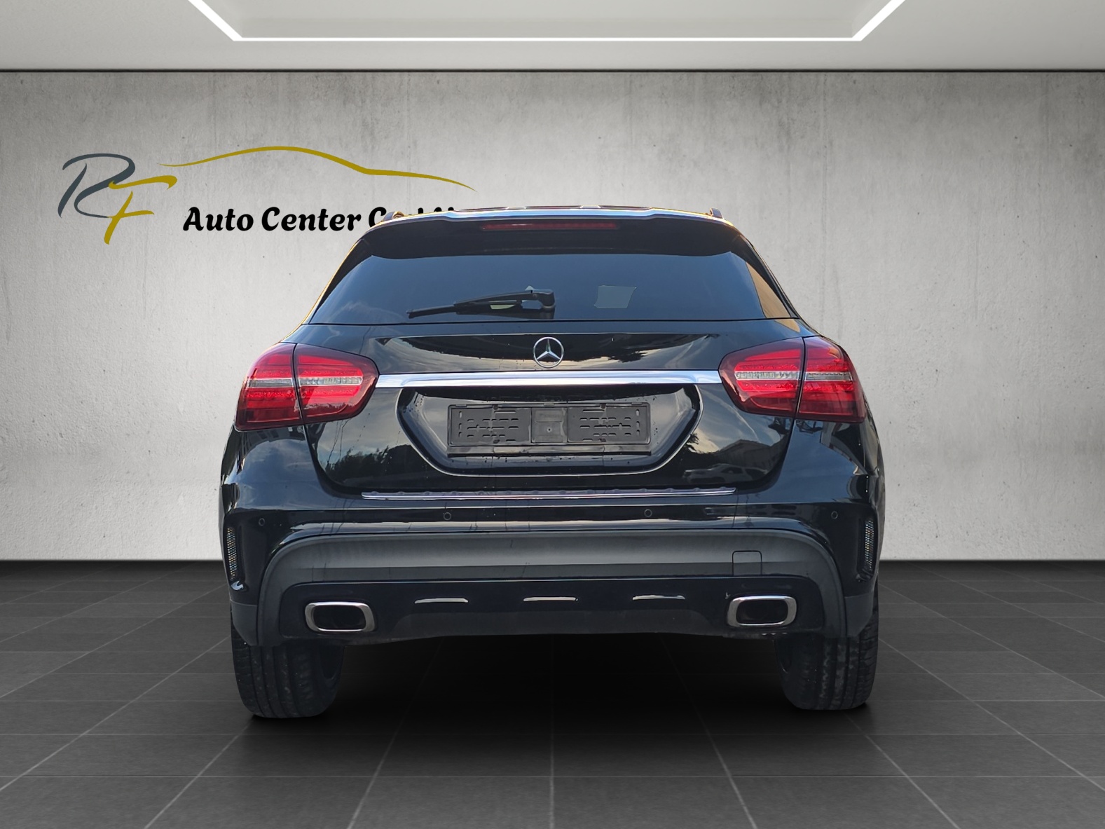 MERCEDES-BENZ GLA 250 AMG Line 4Matic 7G-DCT-image-5
