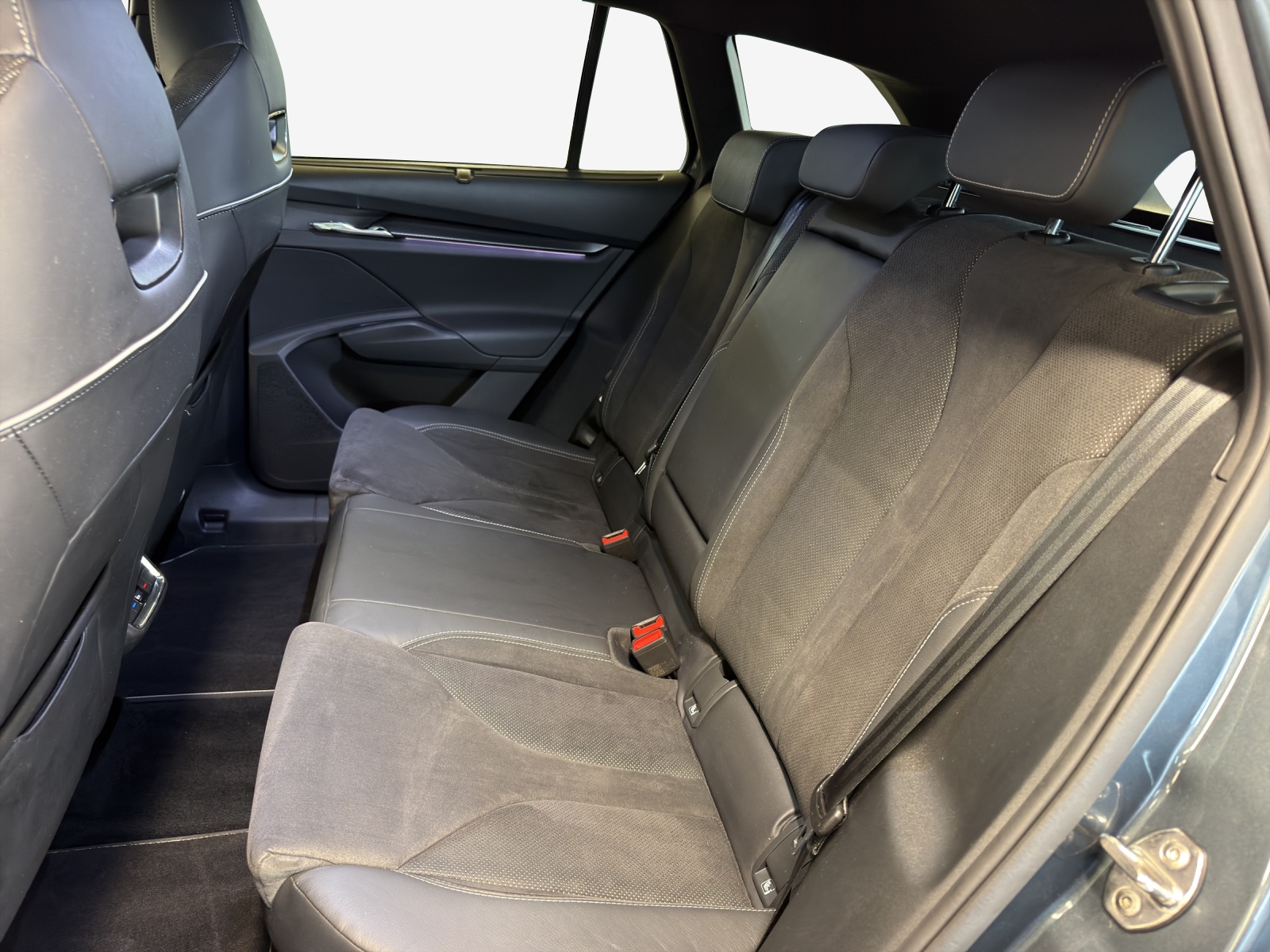 SKODA Enyaq iV 80 SportLine-image-11
