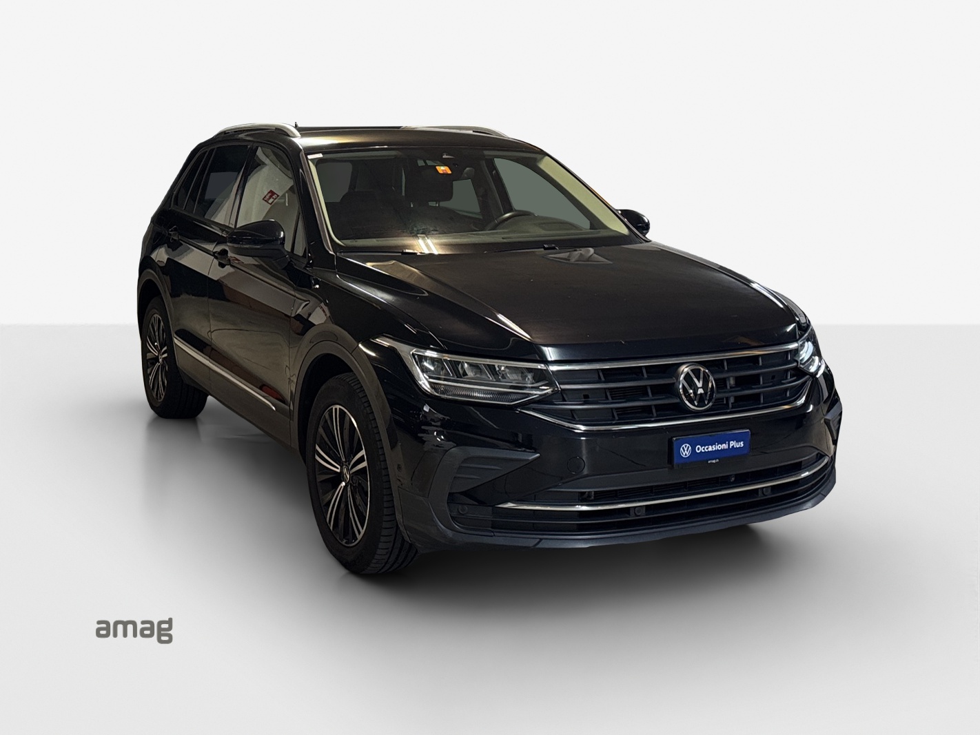 VW Tiguan 2.0TSI Life 4Motion DSG-image-10