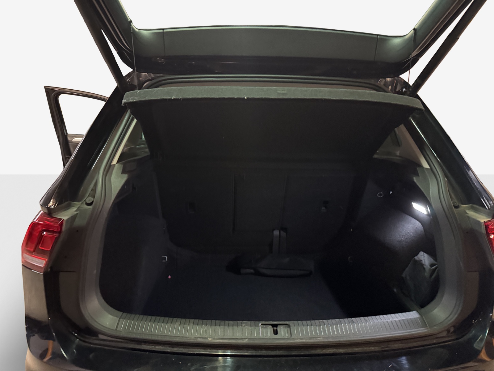 VW Tiguan 2.0TSI Life 4Motion DSG-showroom-element-3
