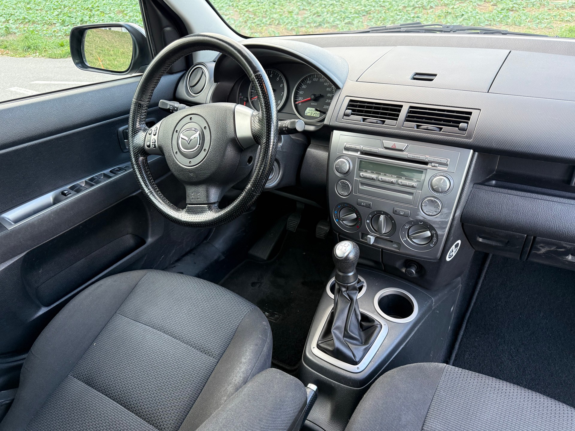 MAZDA 2 1.6i 16V Exclusive-image-4