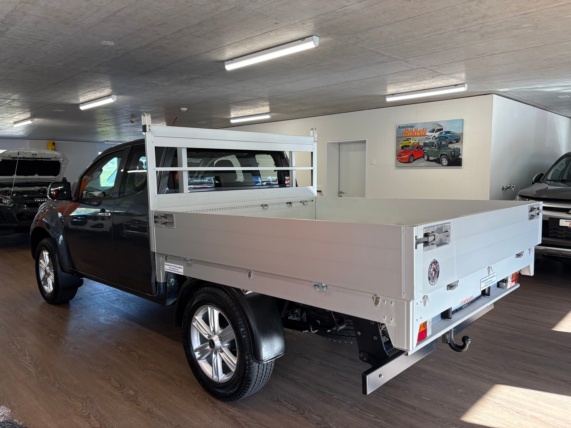 ISUZU D-MAX 1.9 SpaceCab Solar Plus 4x4 A-image-4