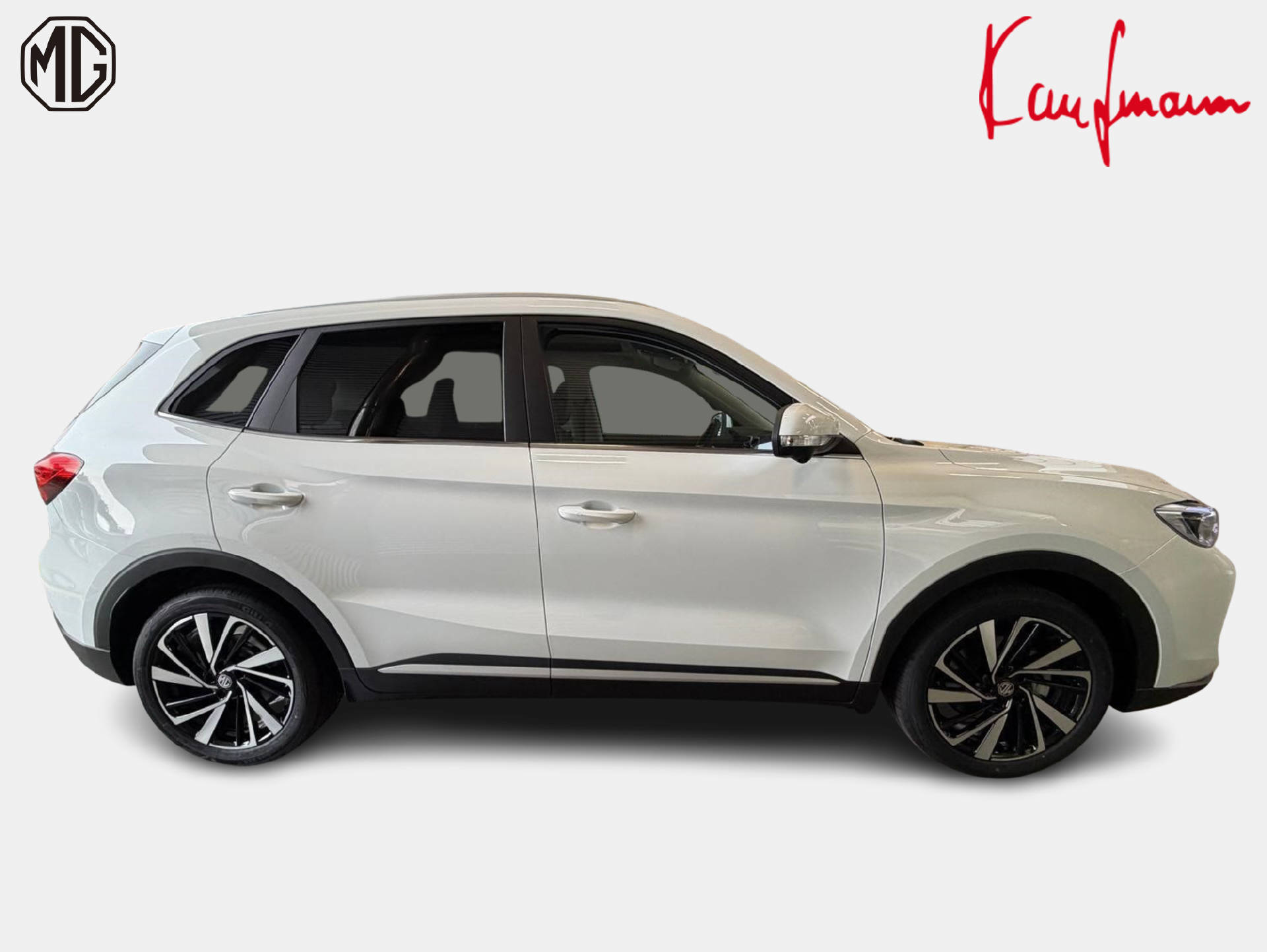 MG ZS 1.5 Hybrid+ Luxury-image-3