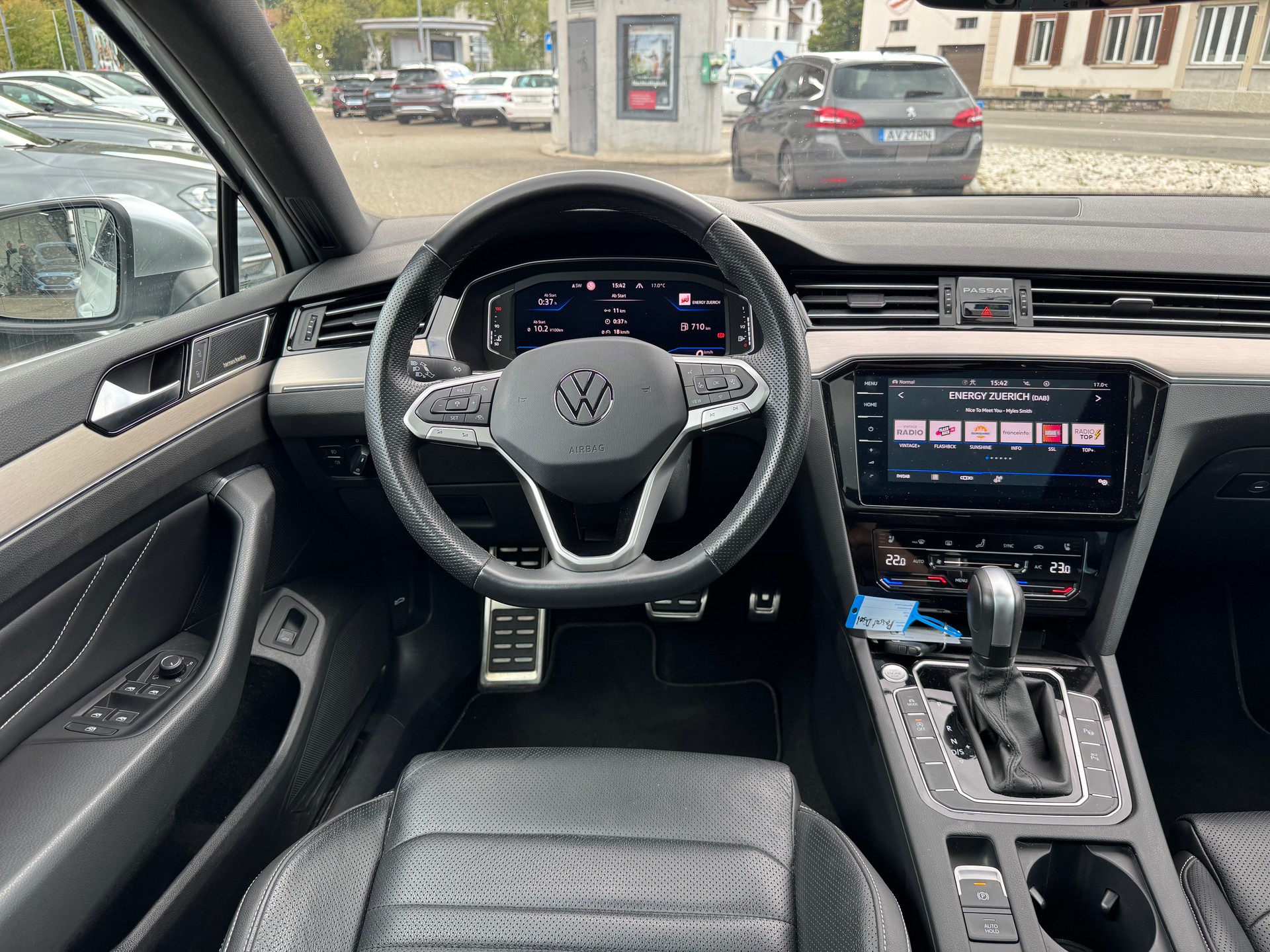 VW Passat Alltrack 2.0 TDI 4Motion DSG-image-20