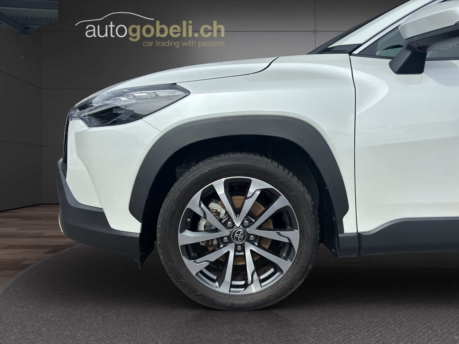 TOYOTA Corolla Cross 2.0 Comfort e-CVT-image-8