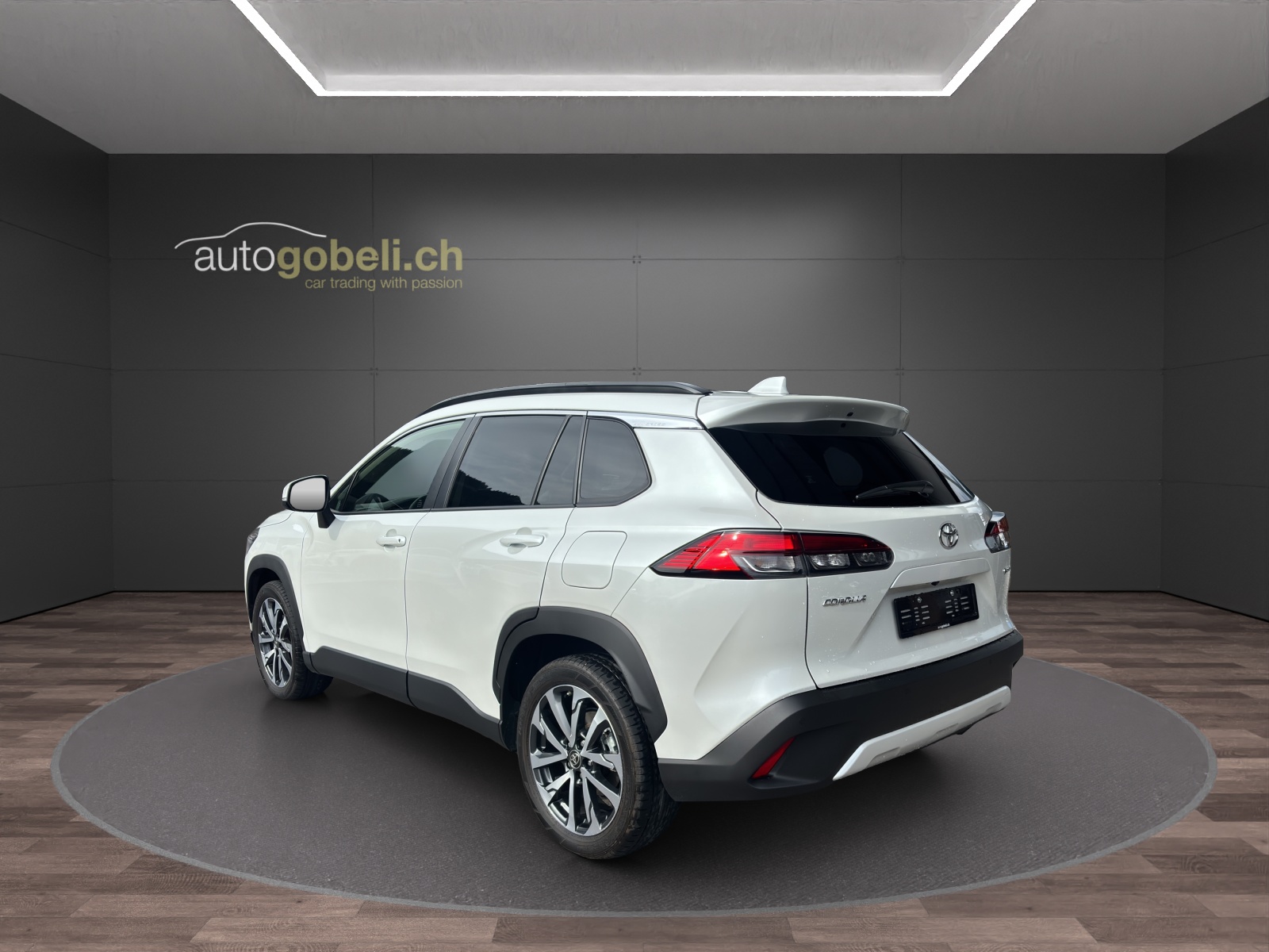 TOYOTA Corolla Cross 2.0 Comfort e-CVT-image-1
