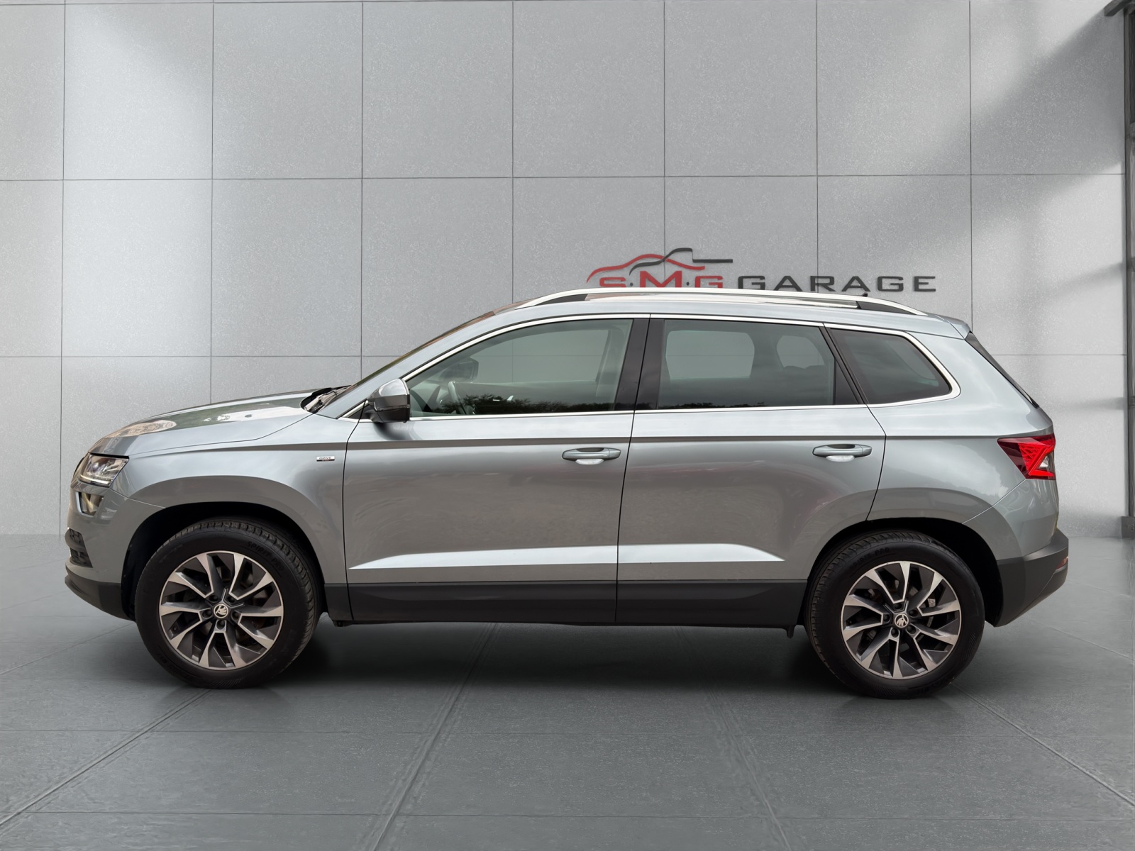 SKODA Karoq 2.0 TDI CR Ambition 4x4 DSG-image-1