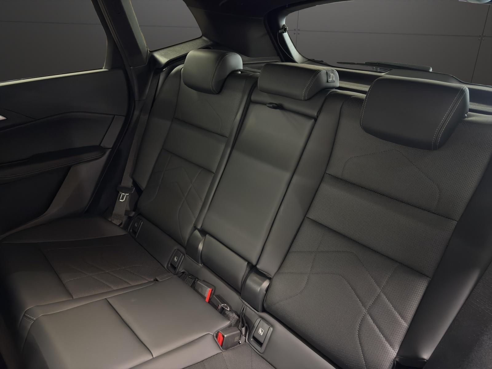 BMW 230e Active Tourer M Sport-image-15