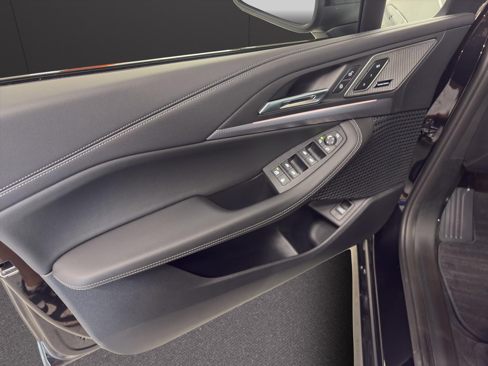 BMW 230e Active Tourer M Sport-image-14