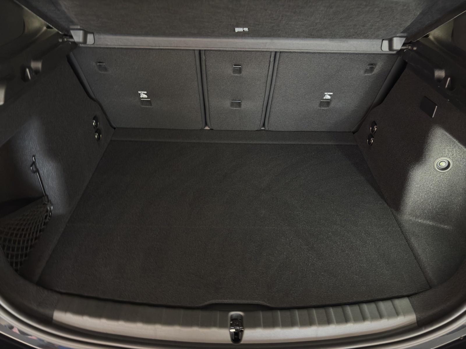 BMW 230e Active Tourer M Sport-image-22