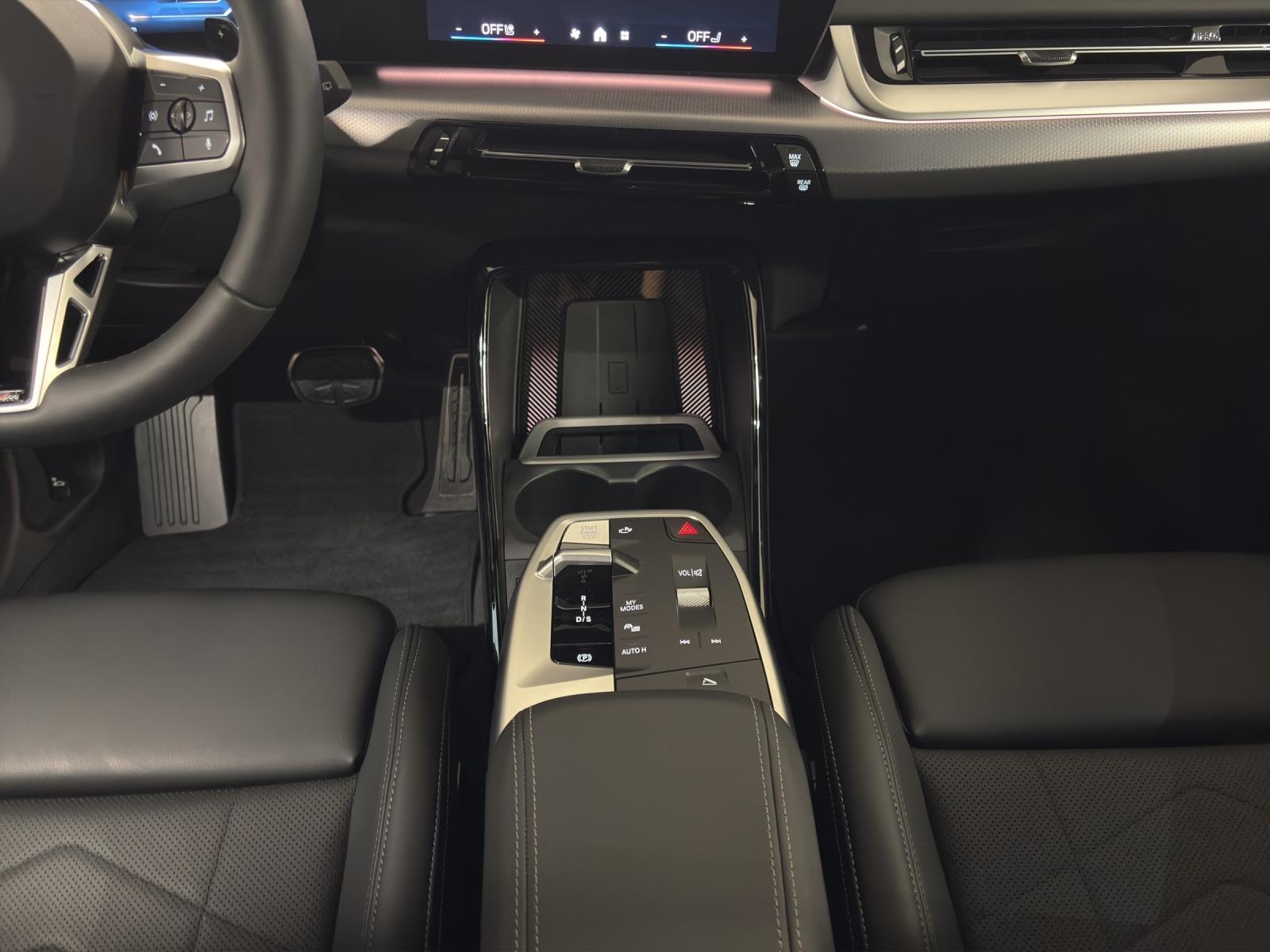 BMW 230e Active Tourer M Sport-image-16
