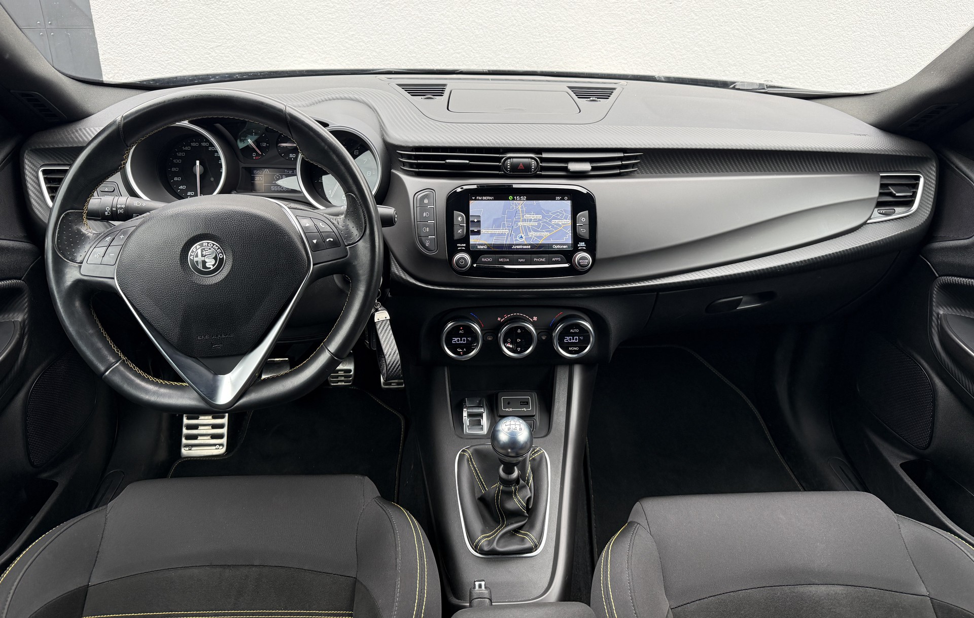 ALFA ROMEO Giulietta 1.4 Turbo Sprint / 1.Hand-image-27