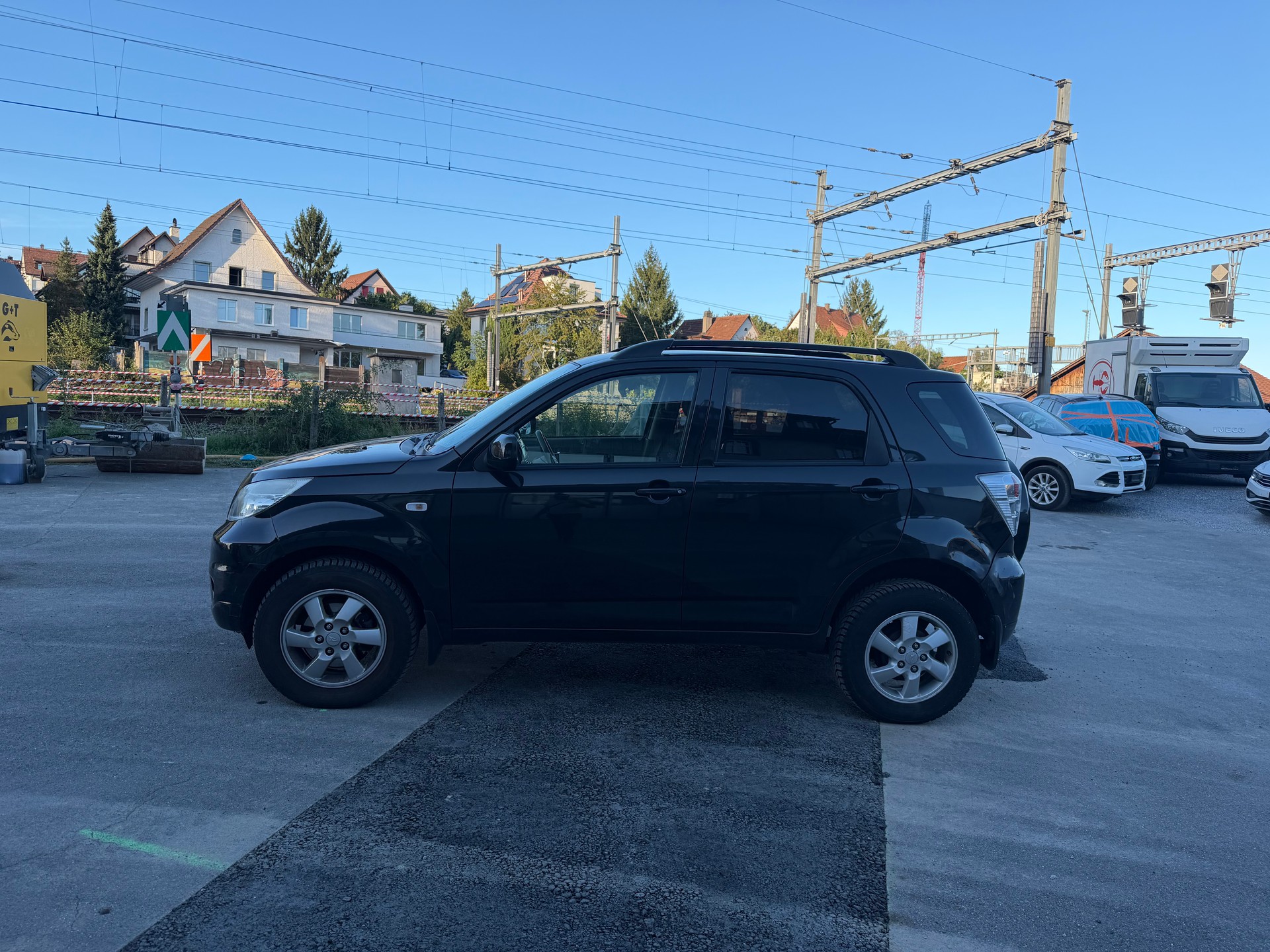 DAIHATSU Terios 1.5 16V SX 4WD Automatic-image-3