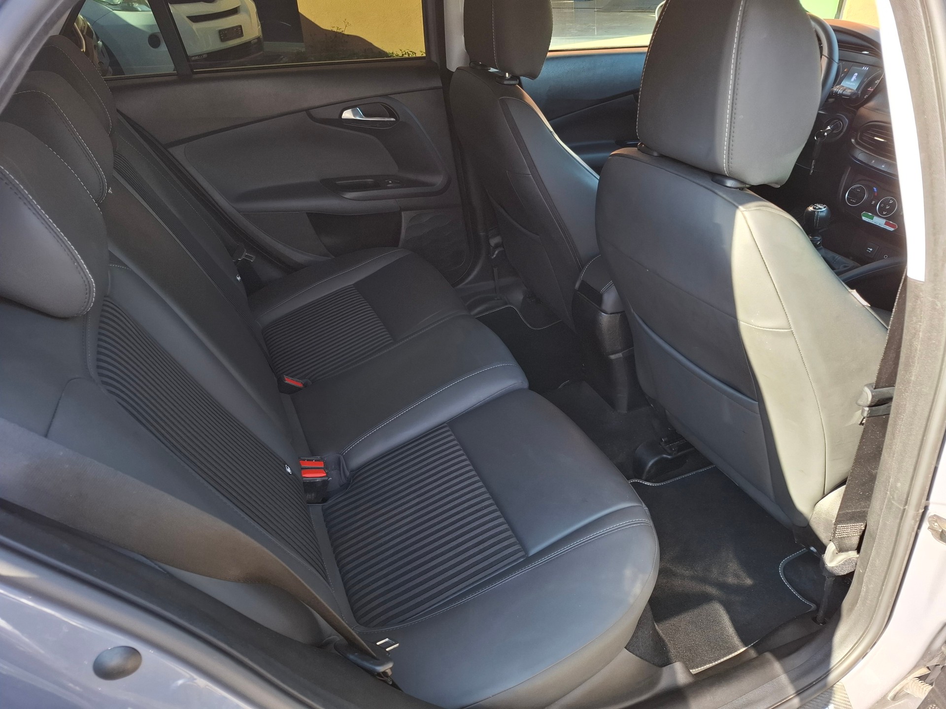 FIAT Tipo 1.4TJet Station Wagon Lounge-image-8