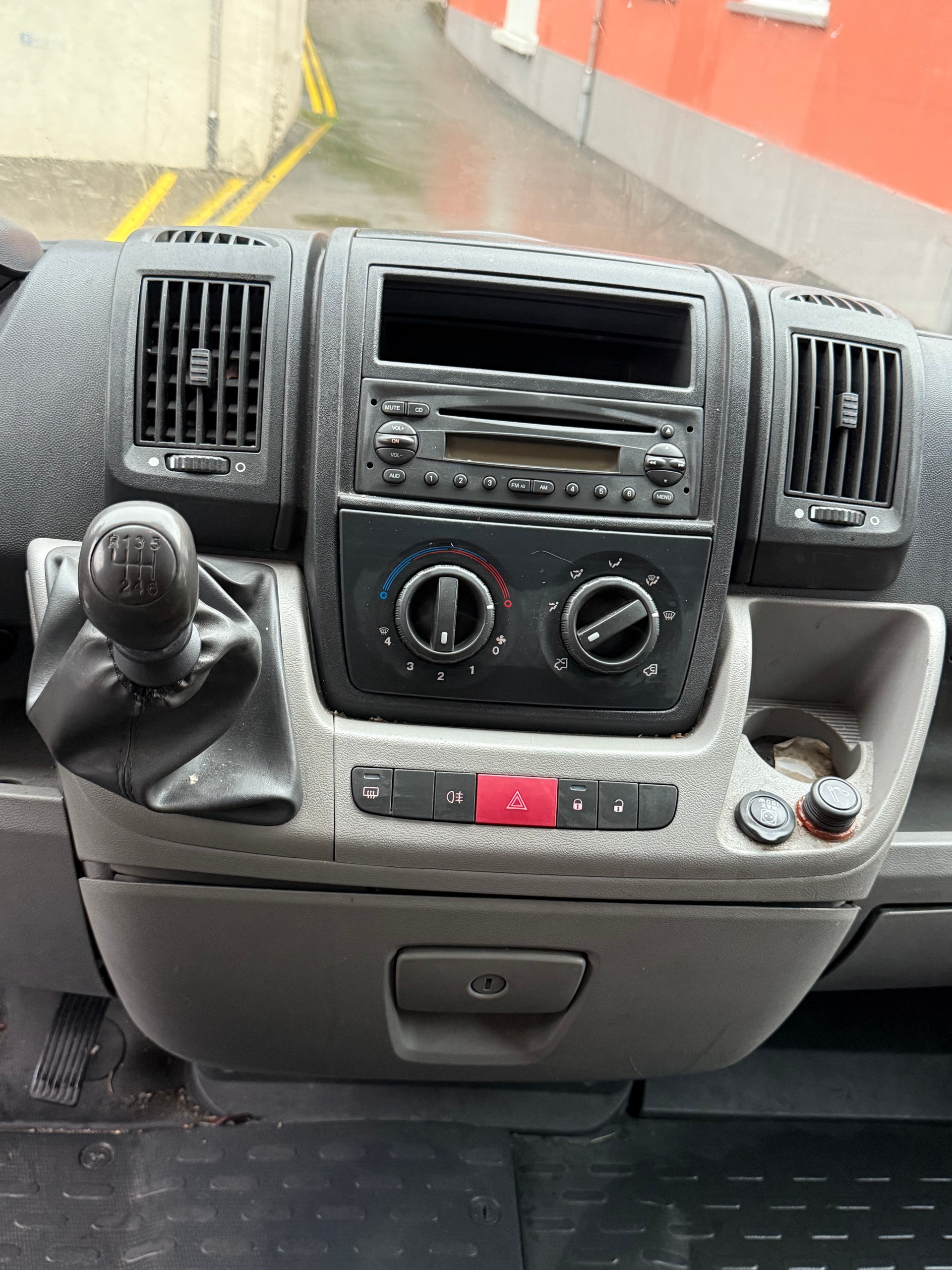 FIAT Ducato 17 2.3 JTD-image-13