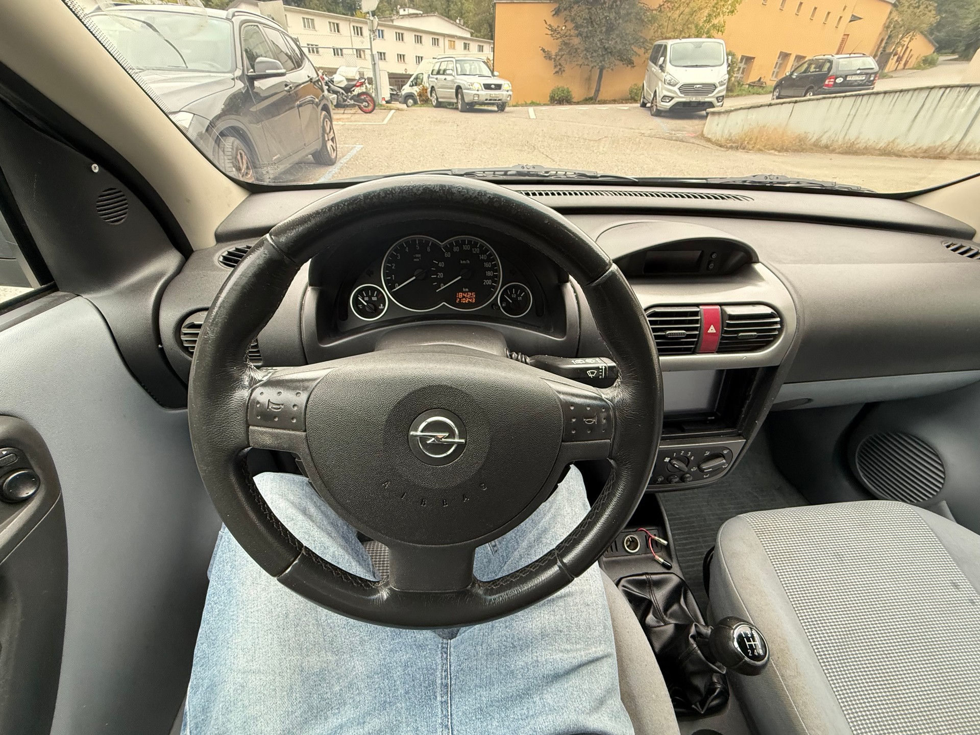 OPEL Corsa 1.7 CDTi Enjoy-image-25