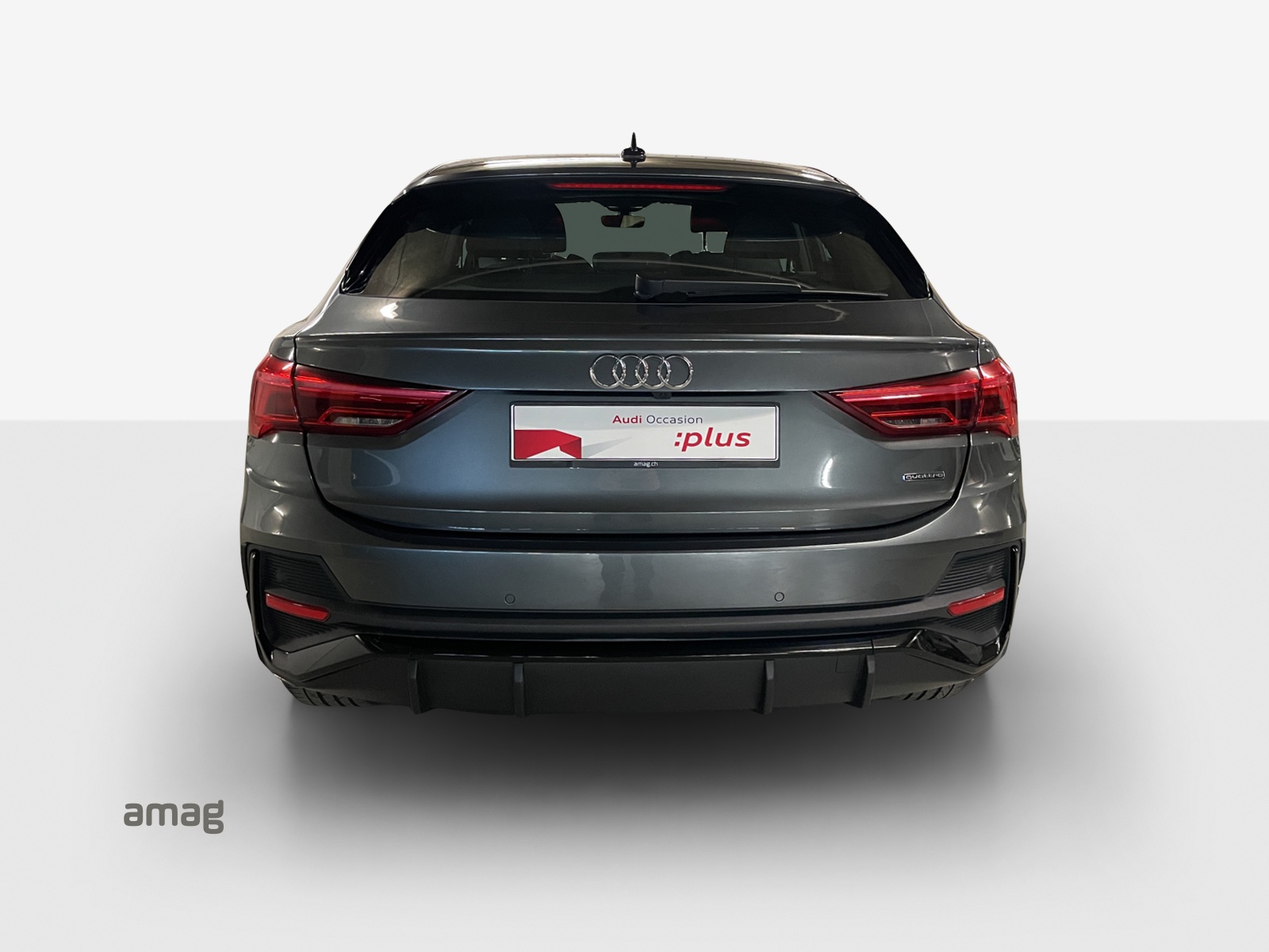 AUDI Q3 Sportback 40 TFSI S line quattro S-tronic-image-3