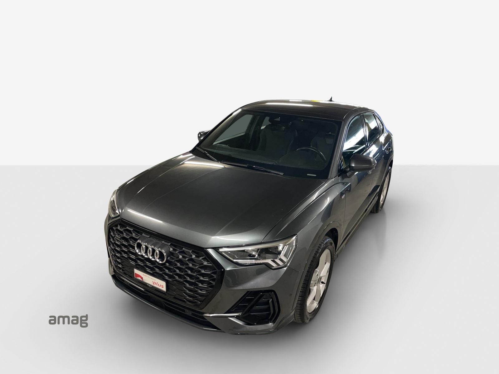AUDI Q3 Sportback 40 TFSI S line quattro S-tronic-image-15