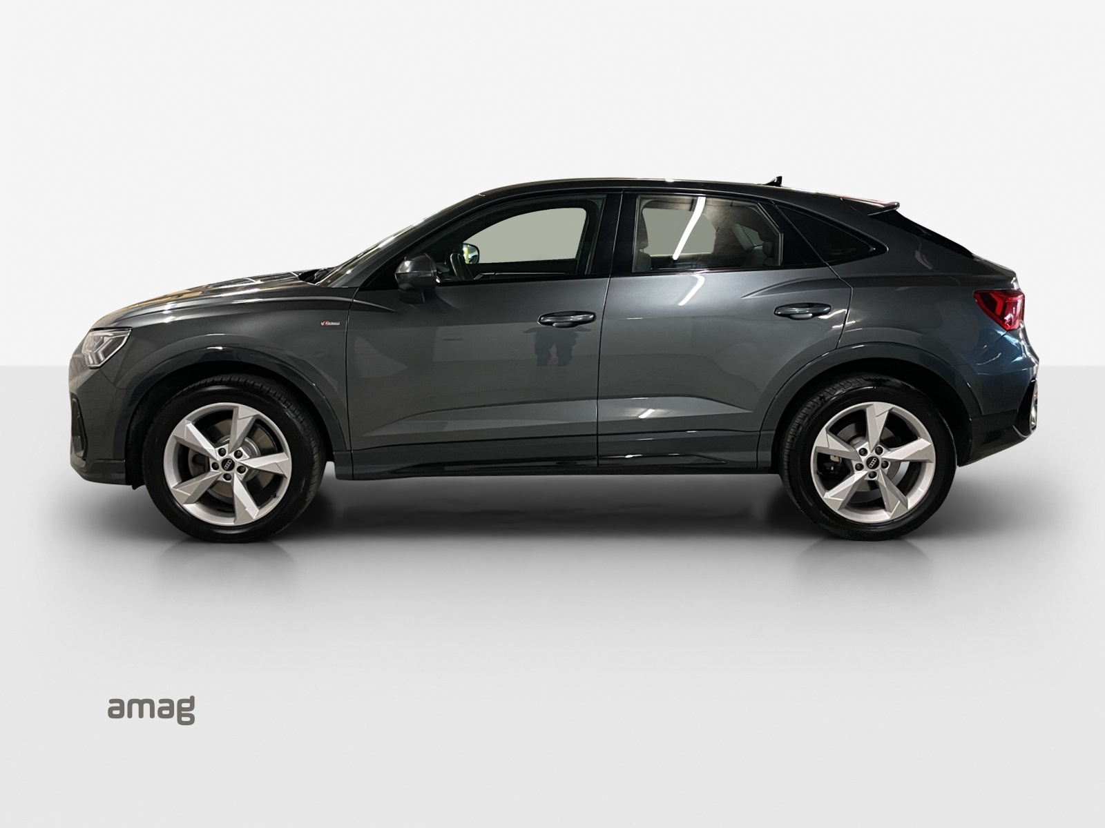 AUDI Q3 Sportback 40 TFSI S line quattro S-tronic-showroom-element-1