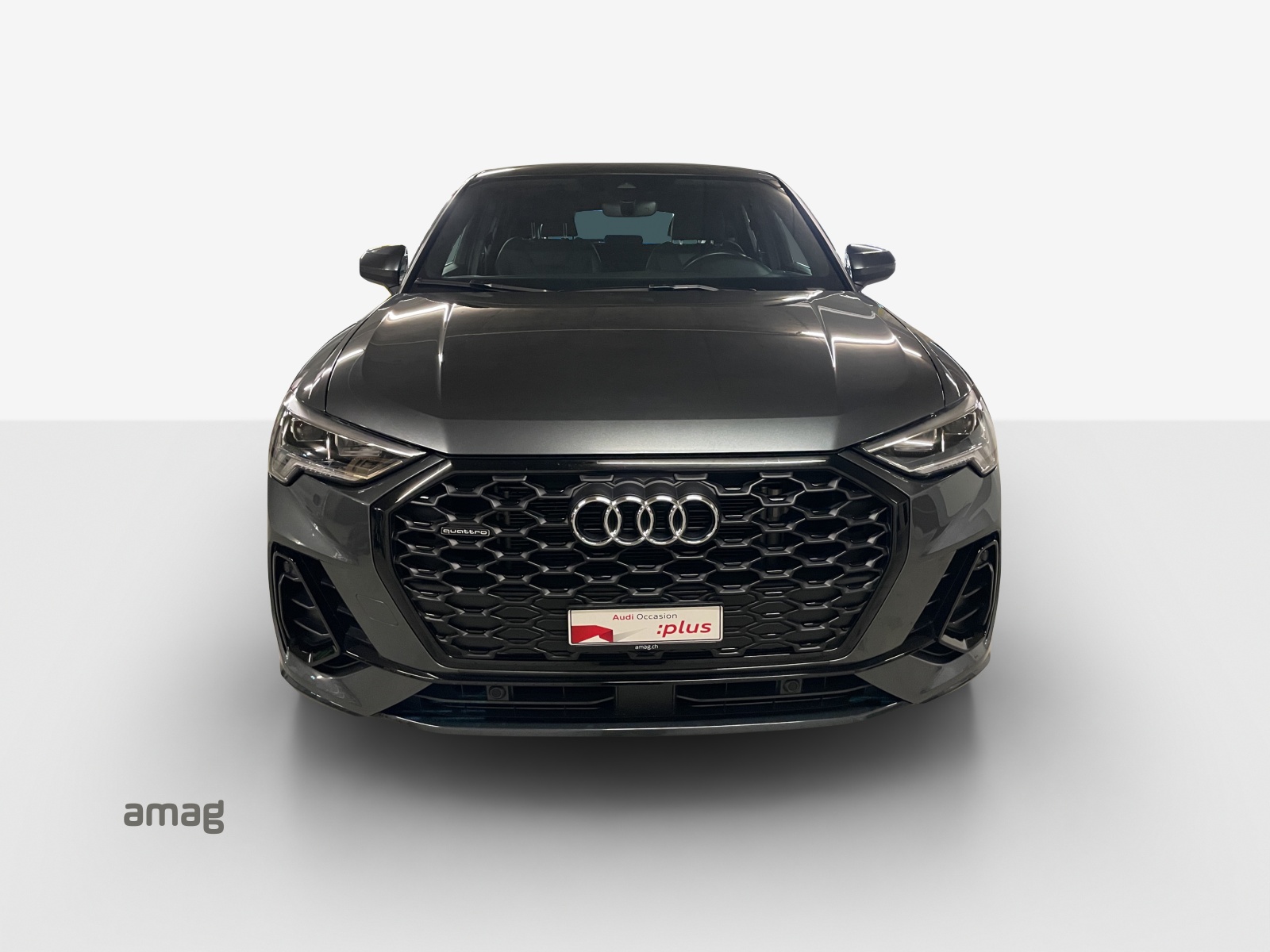 AUDI Q3 Sportback 40 TFSI S line quattro S-tronic-image-6