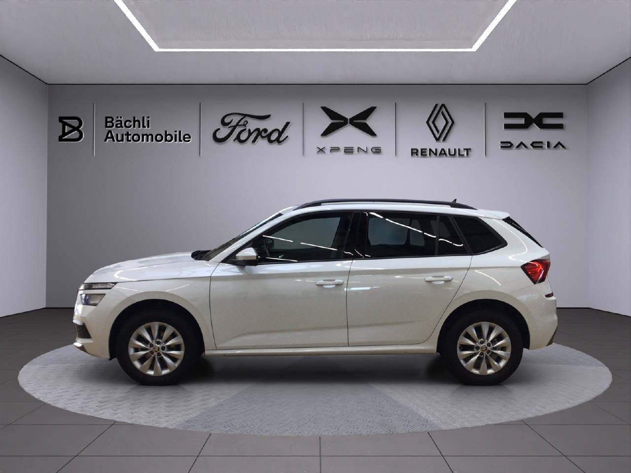 SKODA Kamiq 1.0 TSI Ambition-image-2