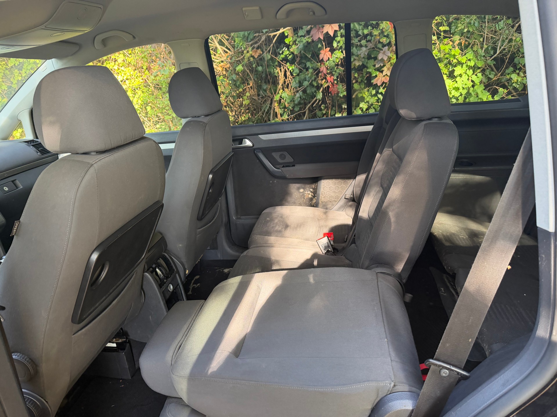 VW TOURAN-image-7