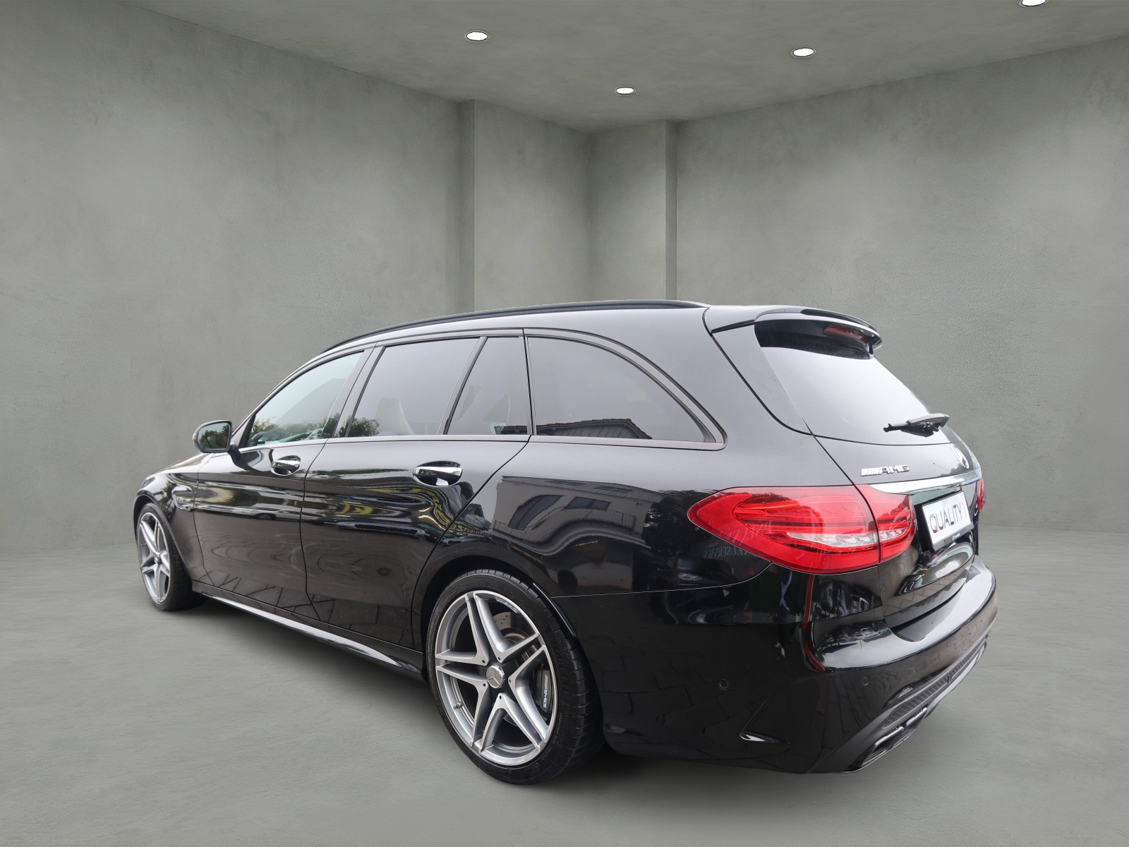 MERCEDES-BENZ C 63 AMG Speedshift-image-5