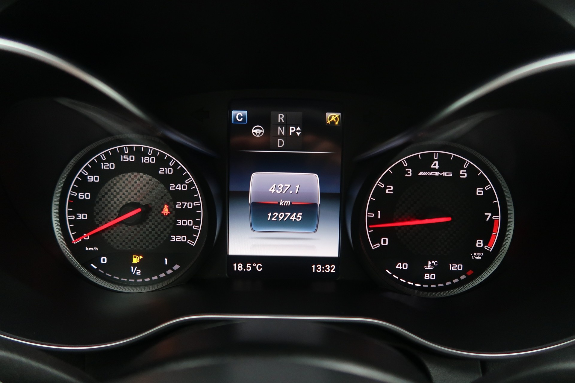 MERCEDES-BENZ C 63 AMG Speedshift-image-12