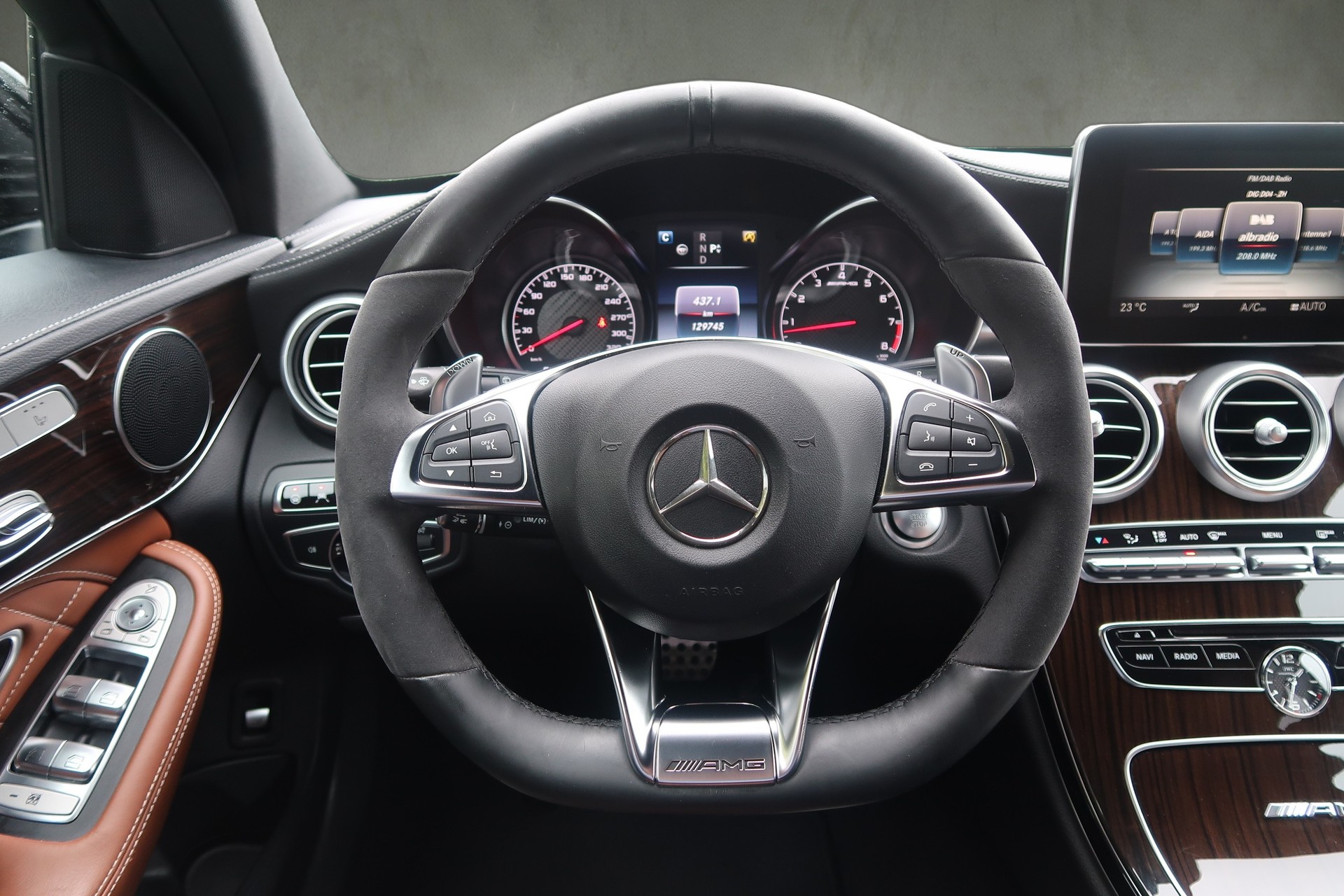 MERCEDES-BENZ C 63 AMG Speedshift-image-17